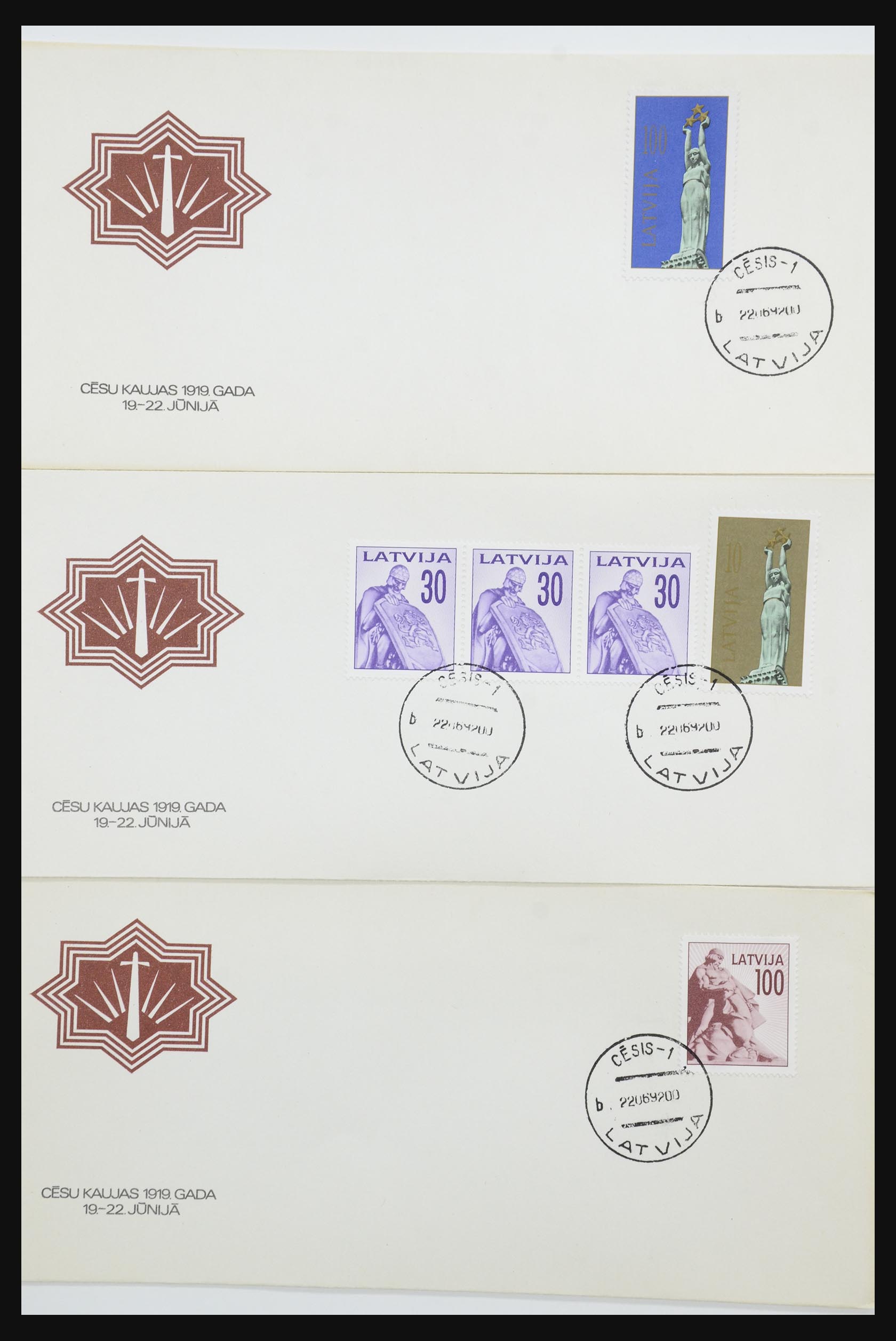 31584 552 - 31584 Letland brieven/FDC's en postwaardestukken 1990-1992.