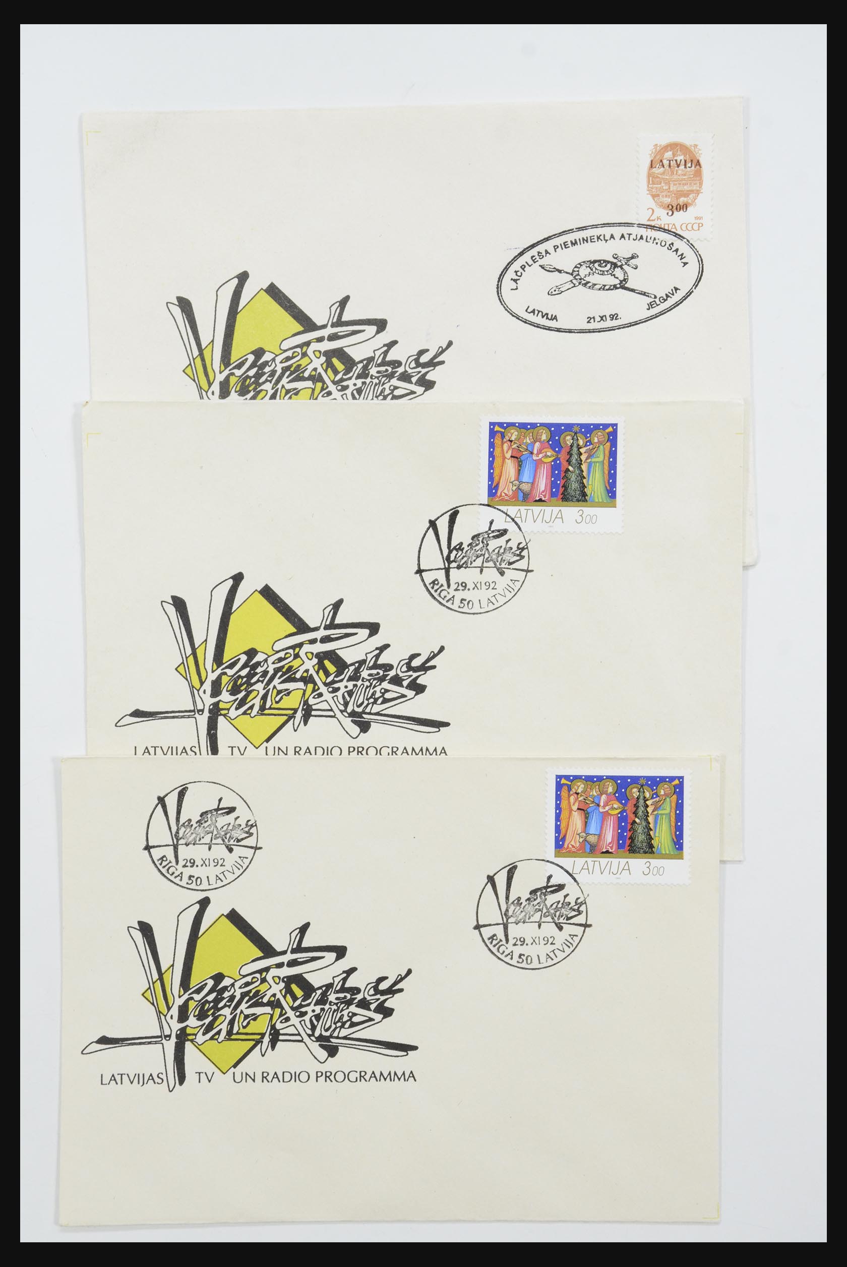 31584 560 - 31584 Letland brieven/FDC's en postwaardestukken 1990-1992.