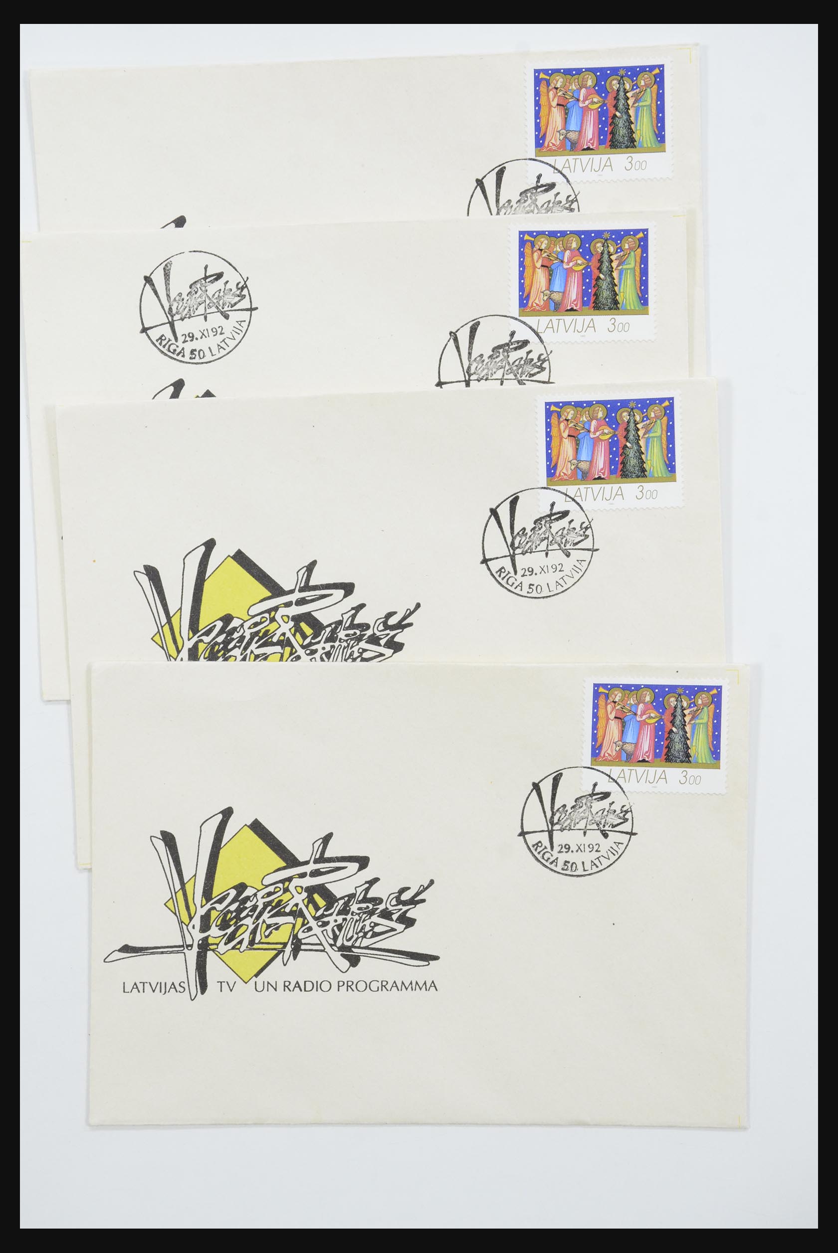 31584 596 - 31584 Letland brieven/FDC's en postwaardestukken 1990-1992.