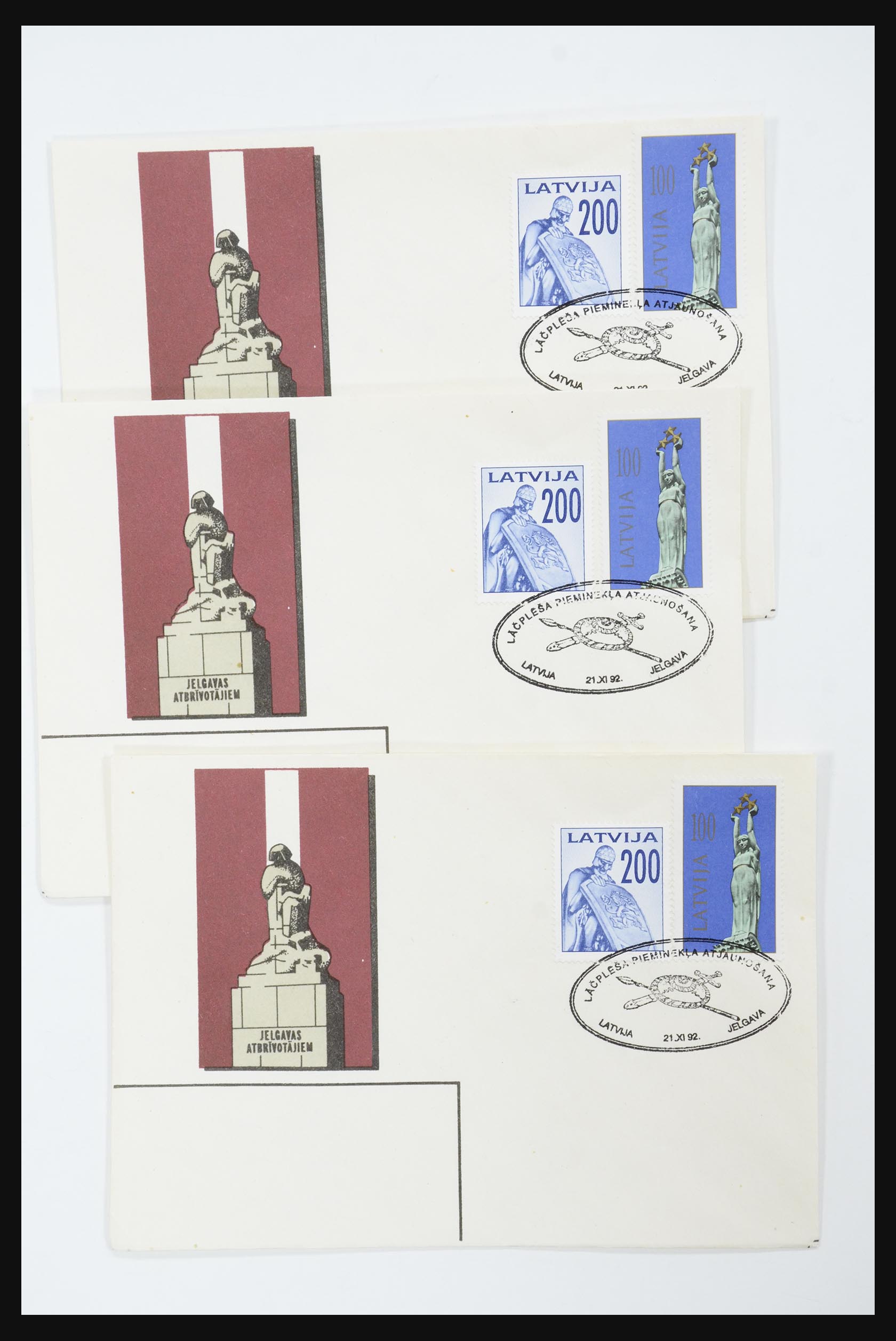 31584 601 - 31584 Letland brieven/FDC's en postwaardestukken 1990-1992.