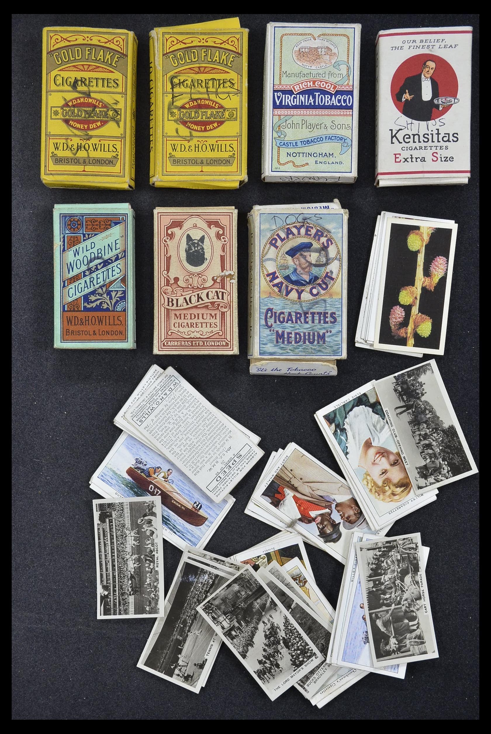 33444 137 - Postzegelverzameling 33444 Engeland sigarettenkaarten.