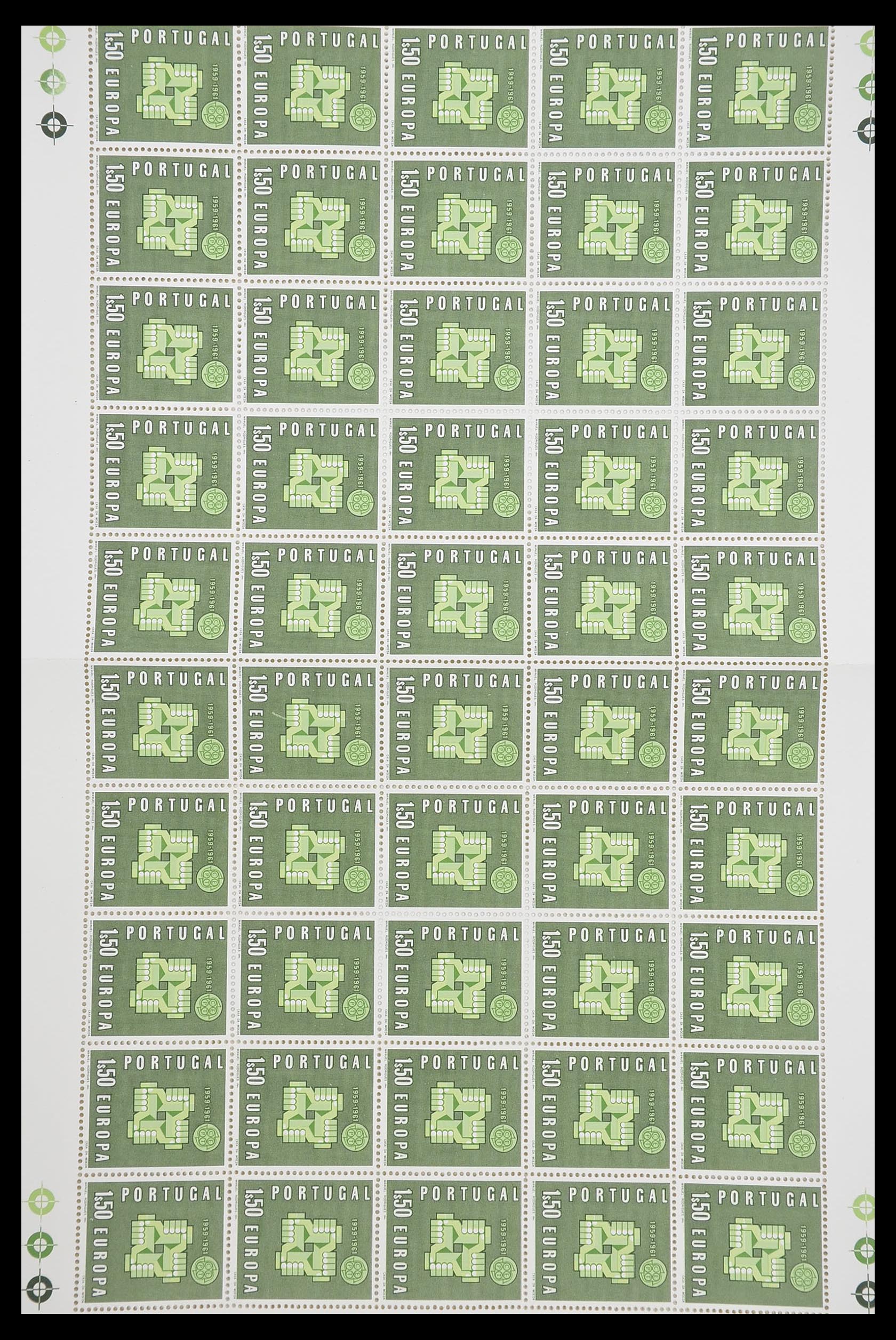 33446 203 - Postzegelverzameling 33446 Europa CEPT 1956-1961 engros.