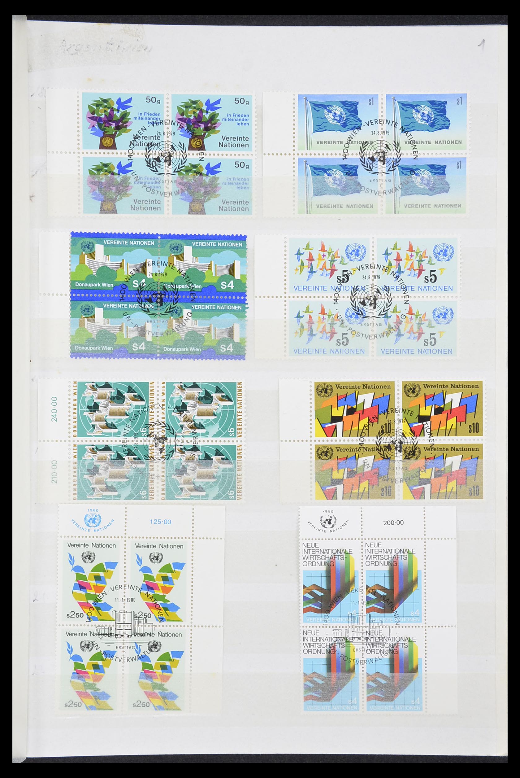 33535 339 - Postzegelverzameling 33535 Verenigde Naties 1951-2008.