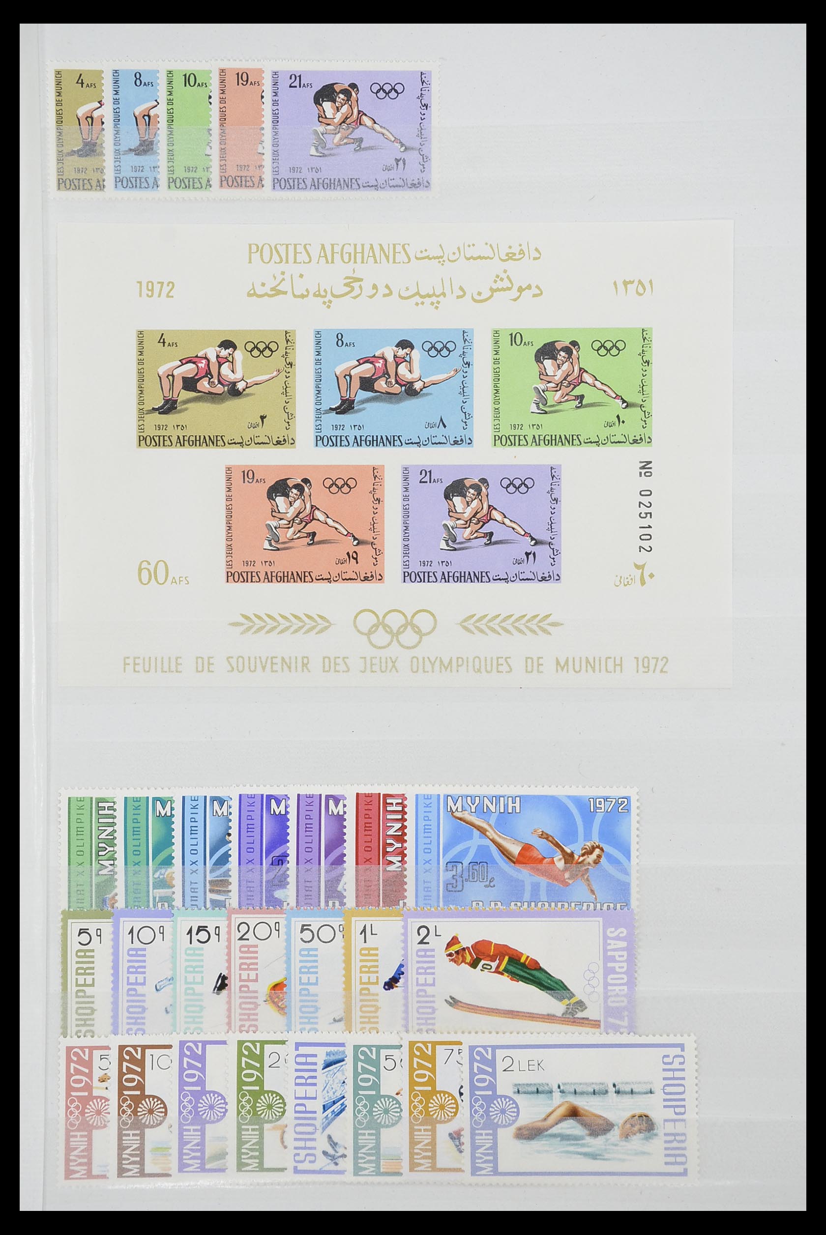 33541 223 - Postzegelverzameling 33541 Diverse motieven 1940-2000.