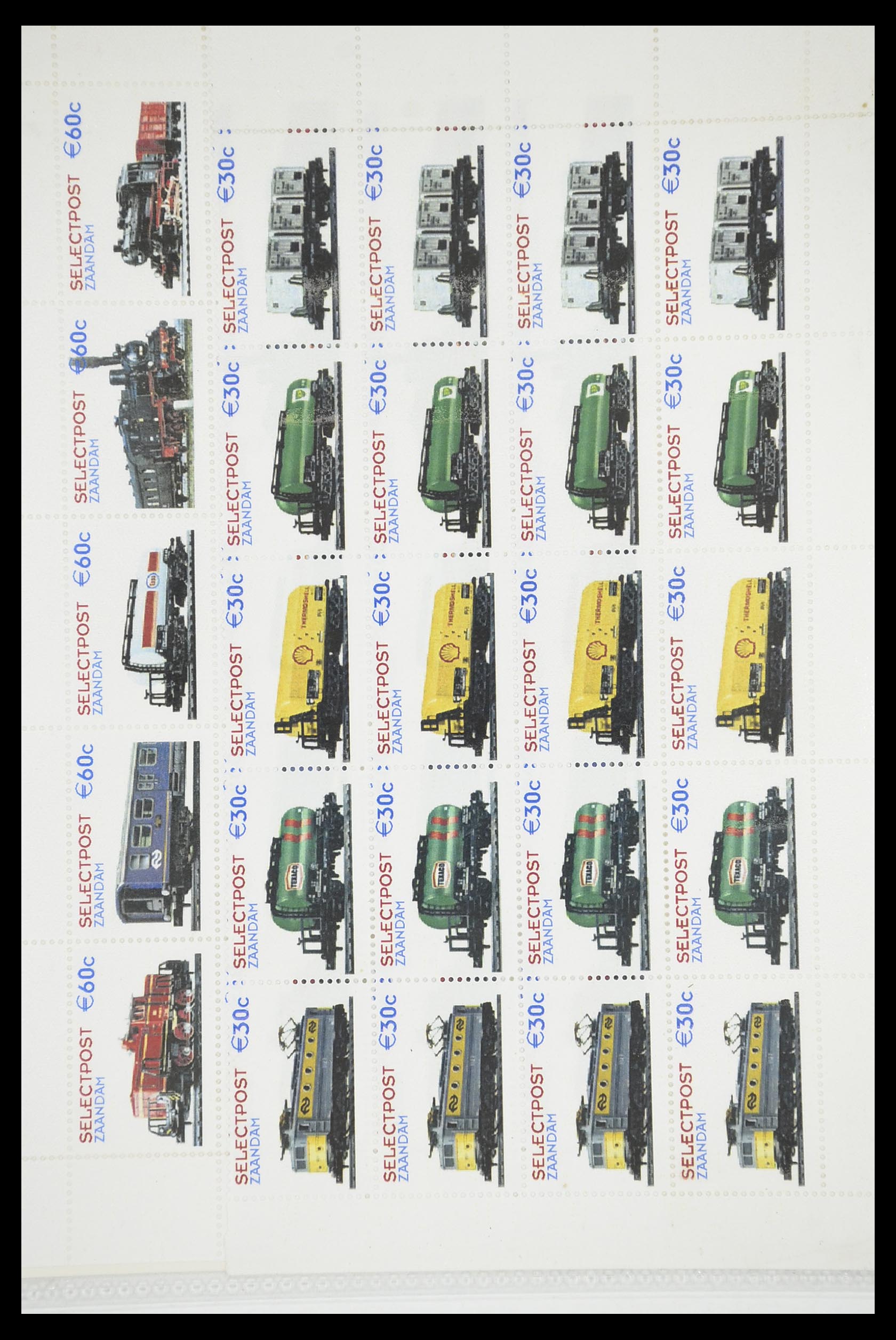 33543 096 - Postzegelverzameling 33543 Nederland stadspost 1969-2017.