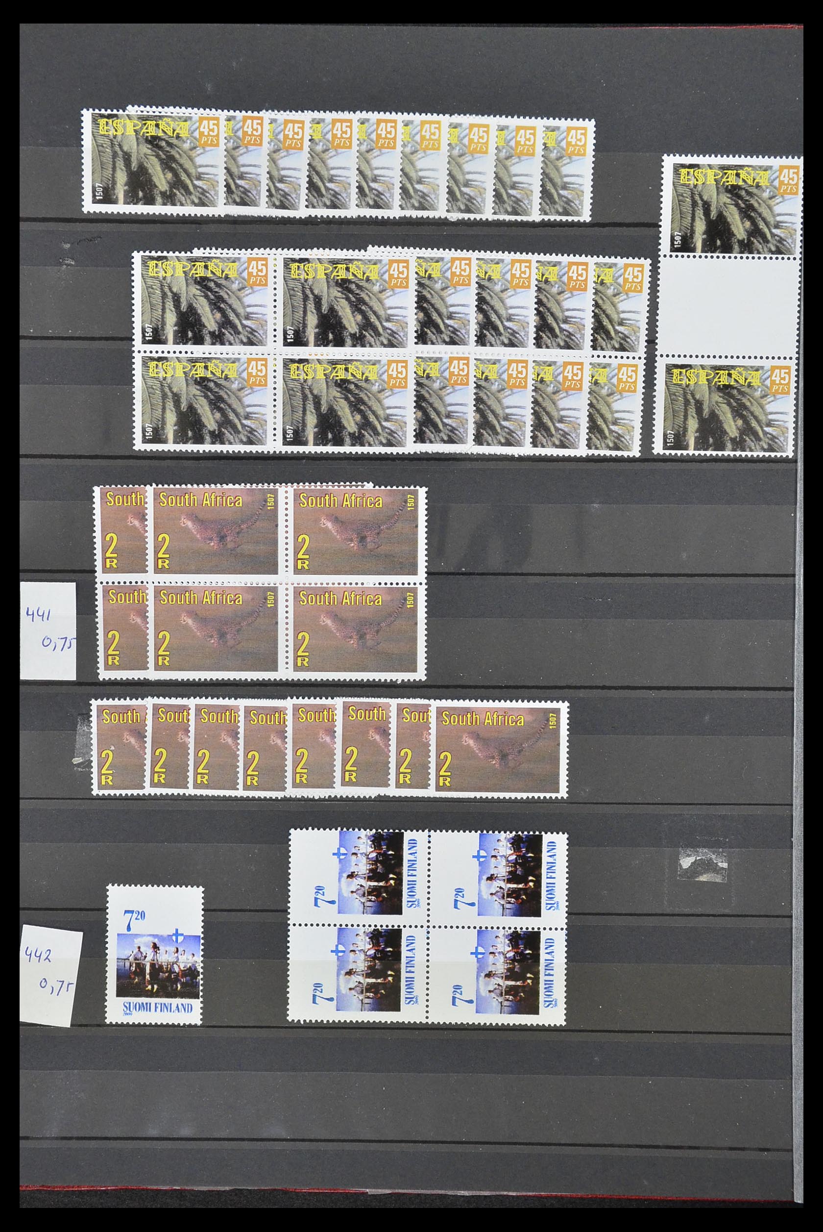 33543 285 - Postzegelverzameling 33543 Nederland stadspost 1969-2017.