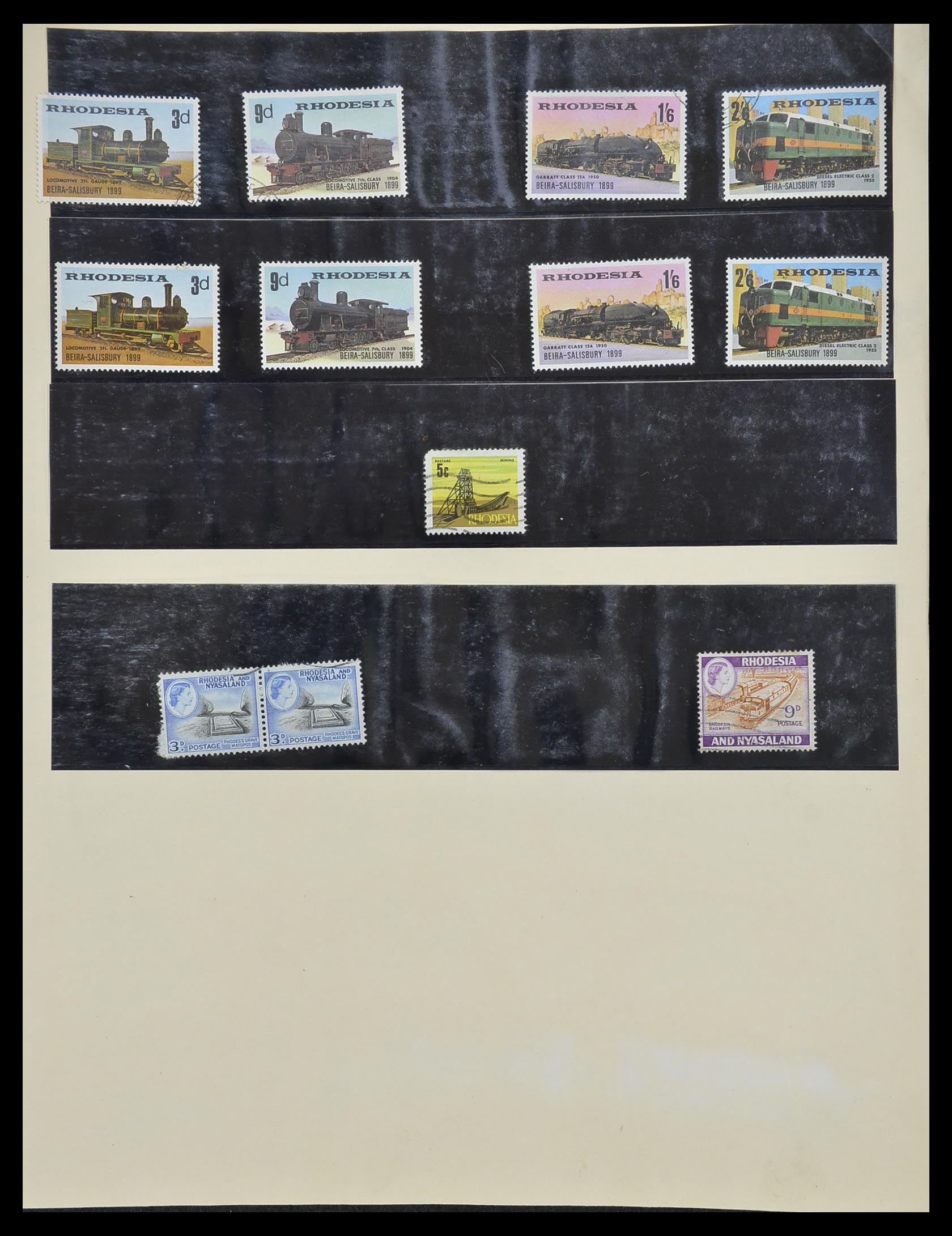 33755 2037 - Postzegelverzameling 33755 Motief treinen 1900-2010.