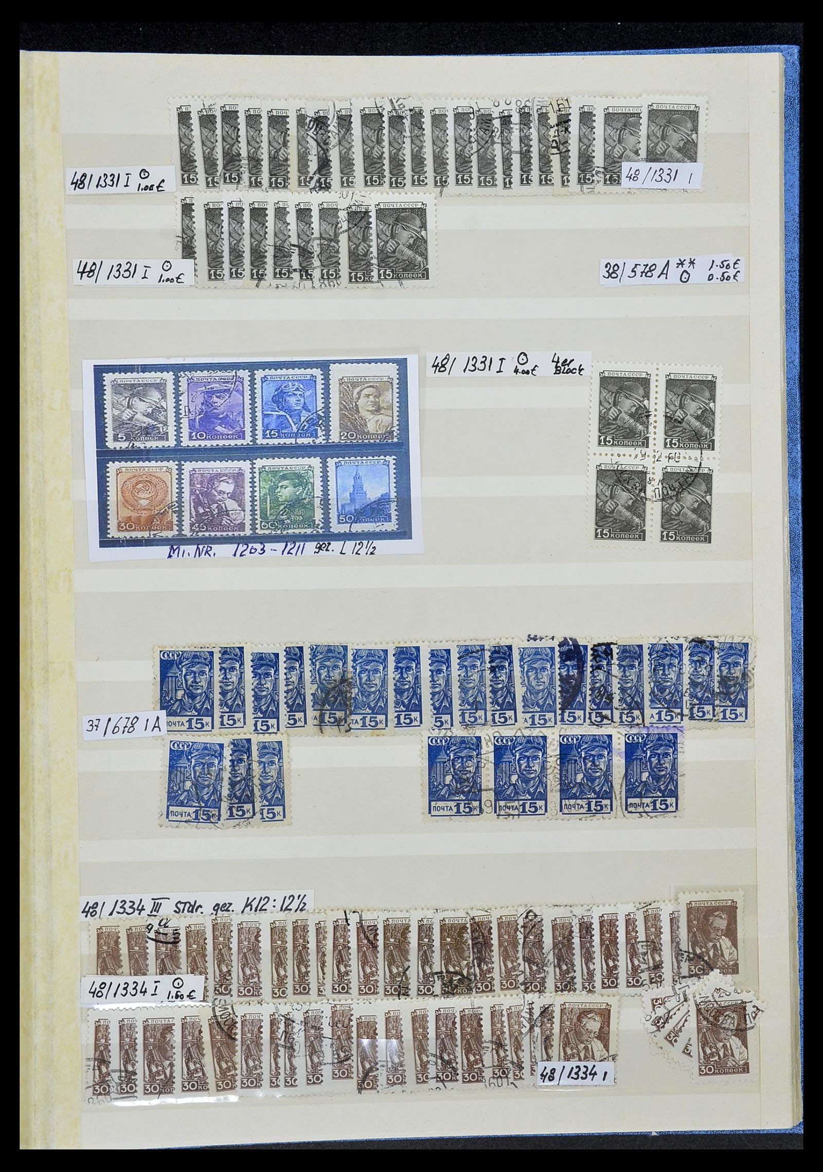 33973 905 - Postzegelverzameling 33973 Rusland 1865-2002.