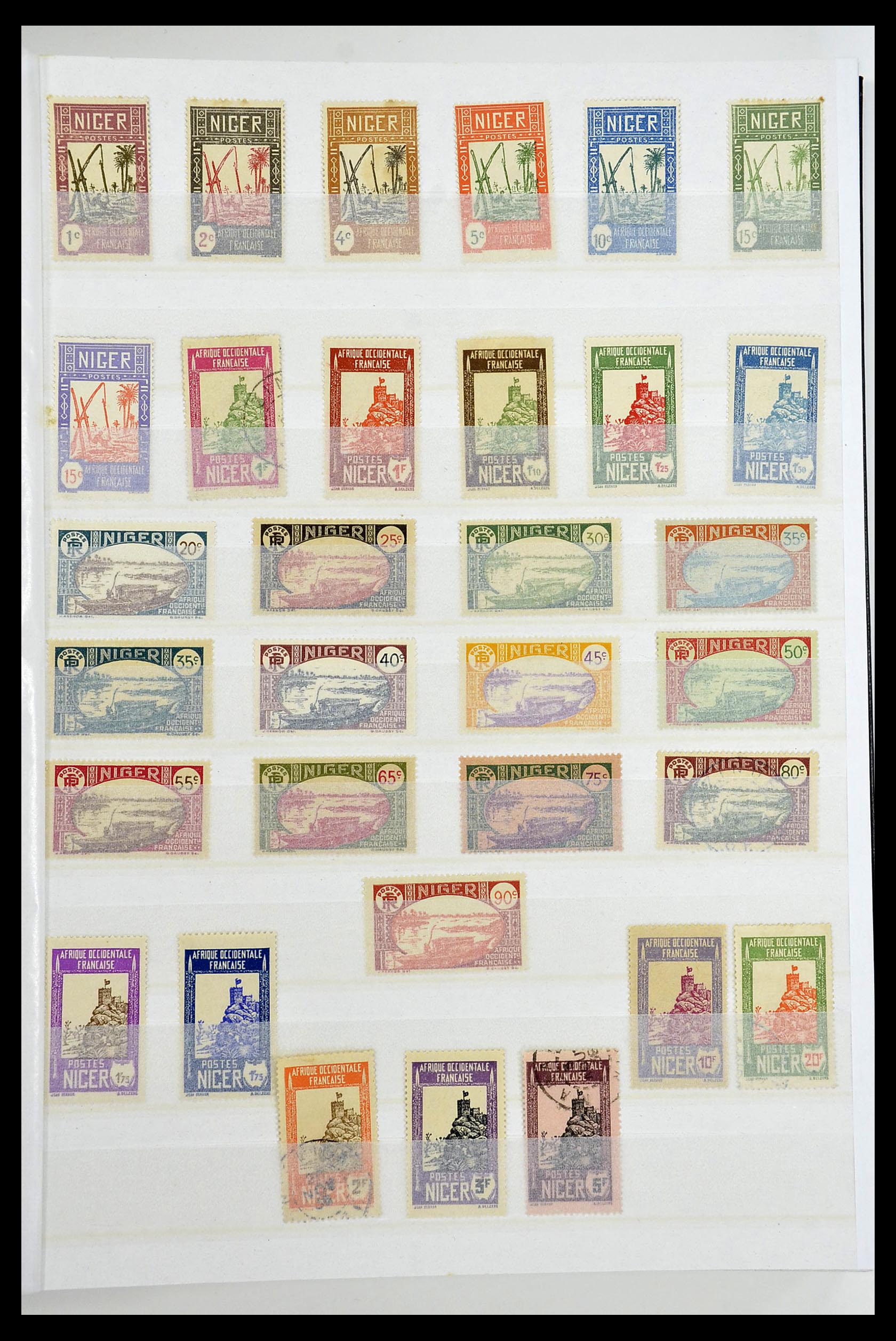 34190 0136 - Postzegelverzameling 34190 Franse koloniën in Afrika 1885-1998.