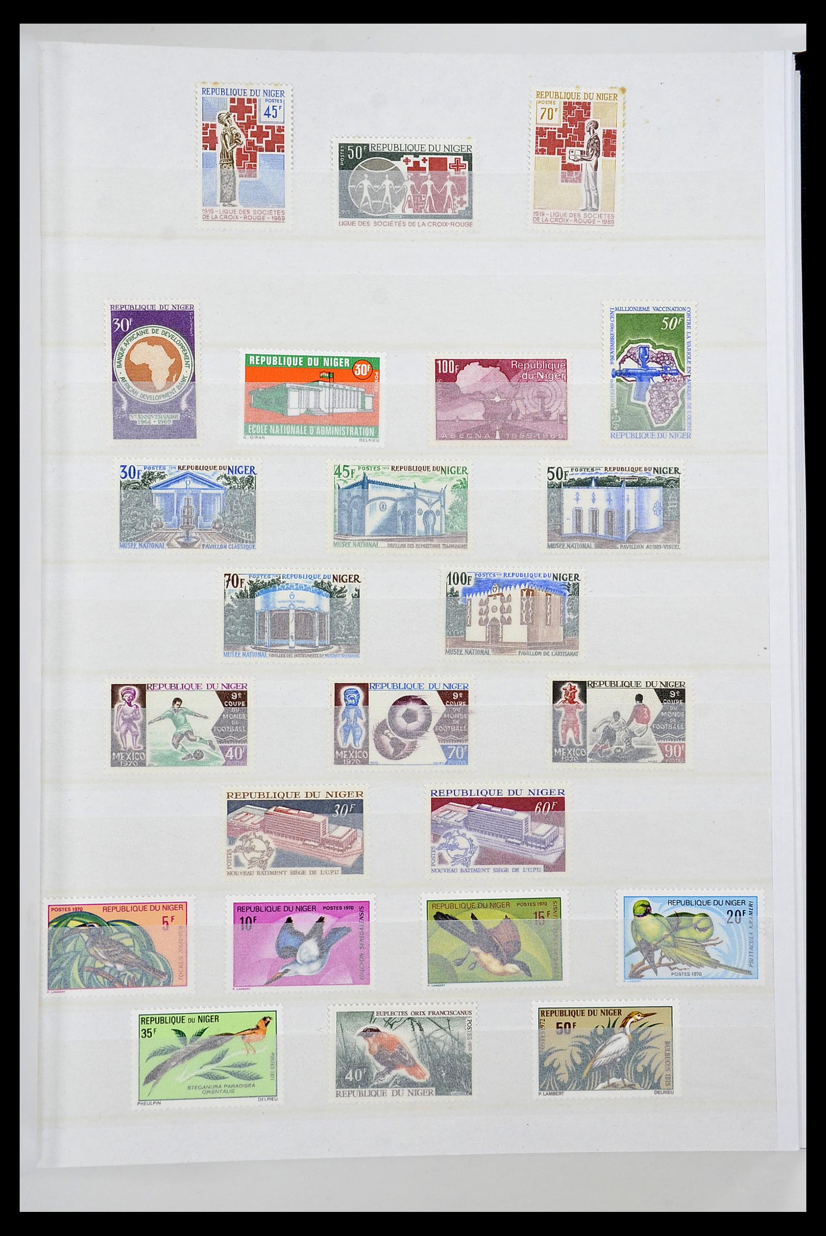 34190 0147 - Postzegelverzameling 34190 Franse koloniën in Afrika 1885-1998.