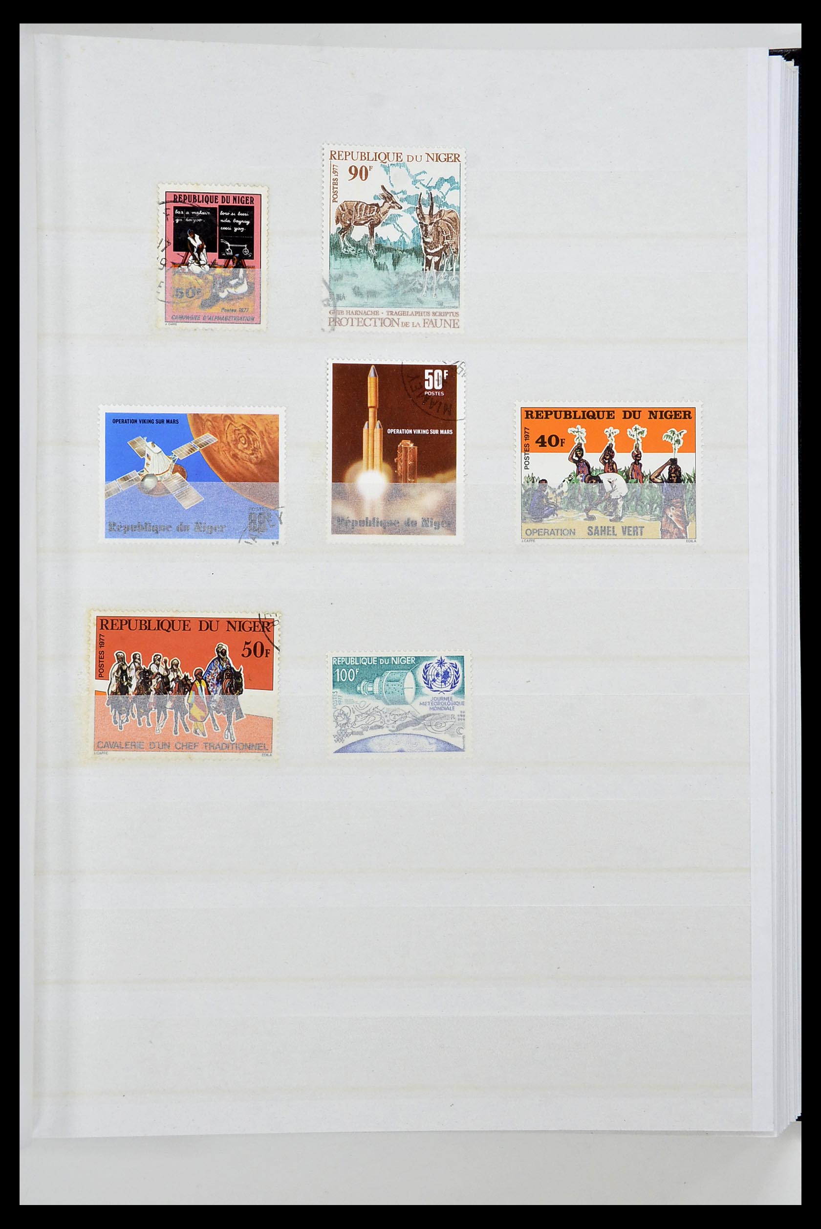 34190 0155 - Postzegelverzameling 34190 Franse koloniën in Afrika 1885-1998.