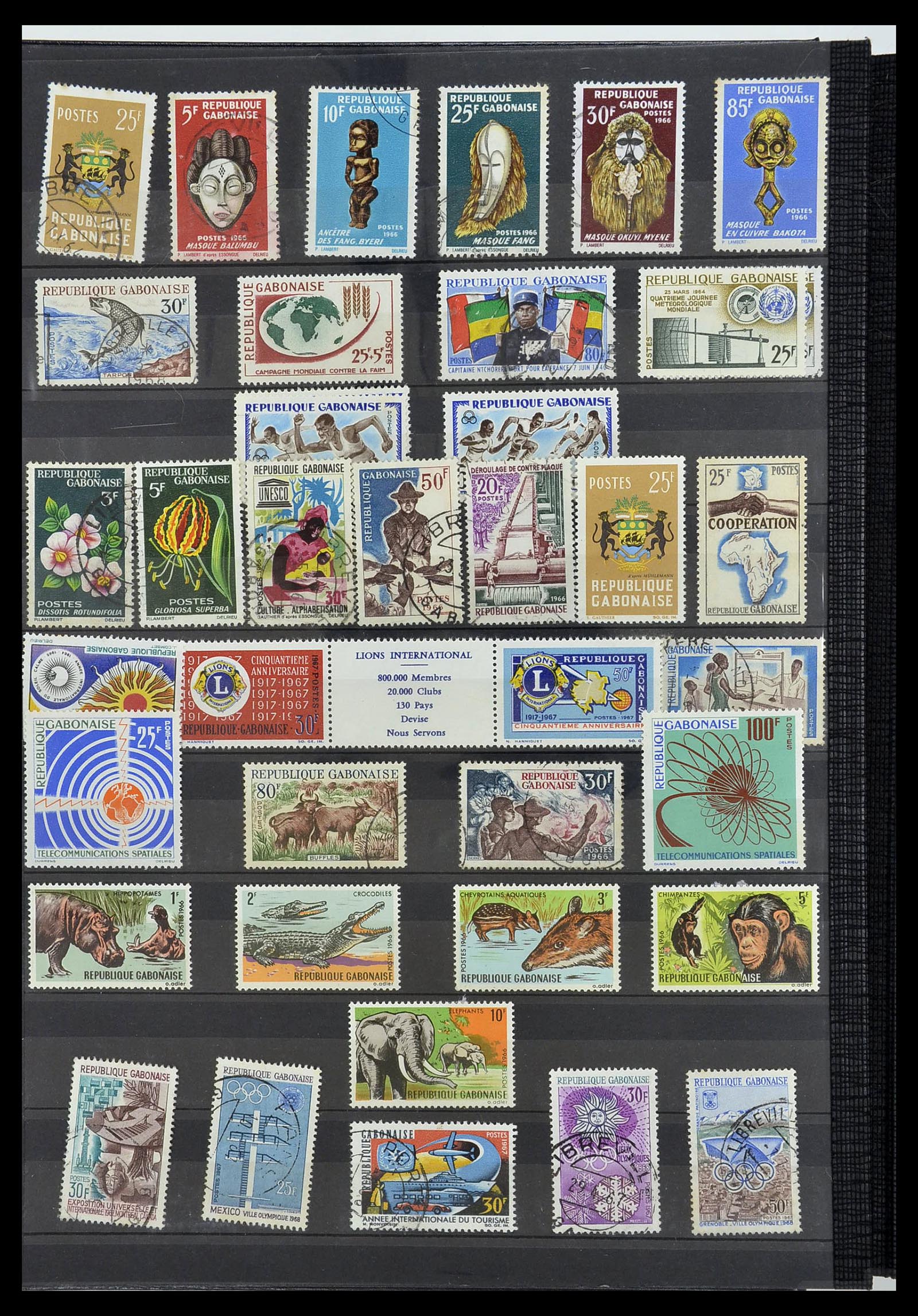 34190 0773 - Postzegelverzameling 34190 Franse koloniën in Afrika 1885-1998.