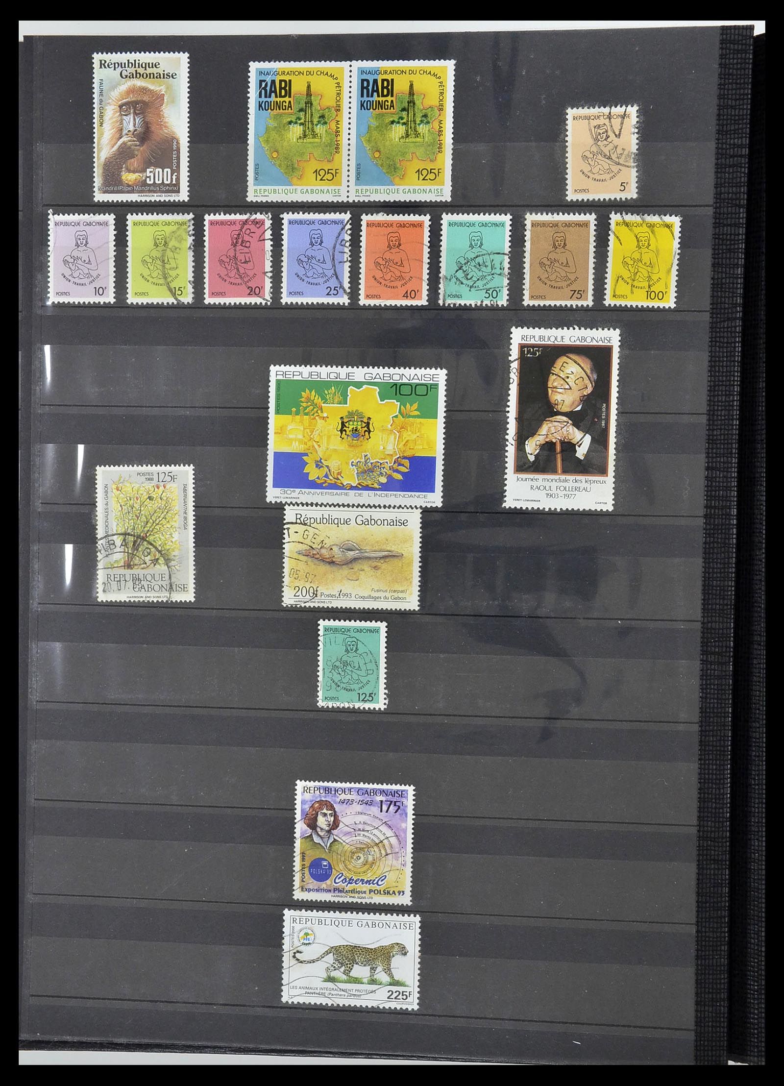 34190 0785 - Postzegelverzameling 34190 Franse koloniën in Afrika 1885-1998.