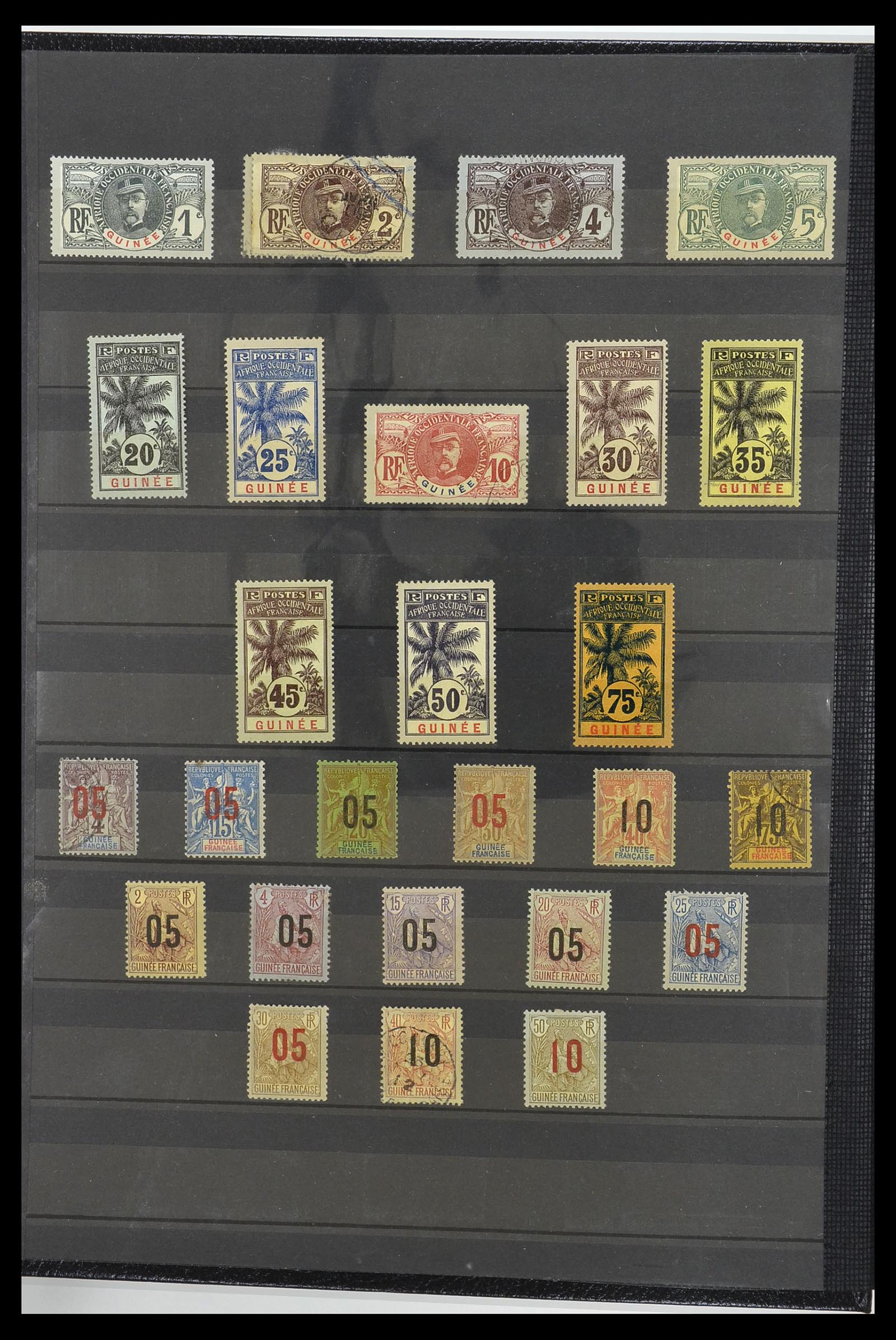 34190 0802 - Postzegelverzameling 34190 Franse koloniën in Afrika 1885-1998.
