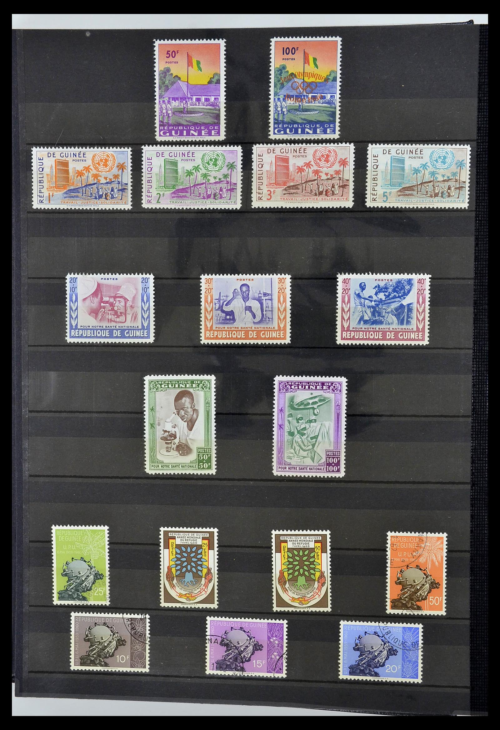 34190 0812 - Postzegelverzameling 34190 Franse koloniën in Afrika 1885-1998.