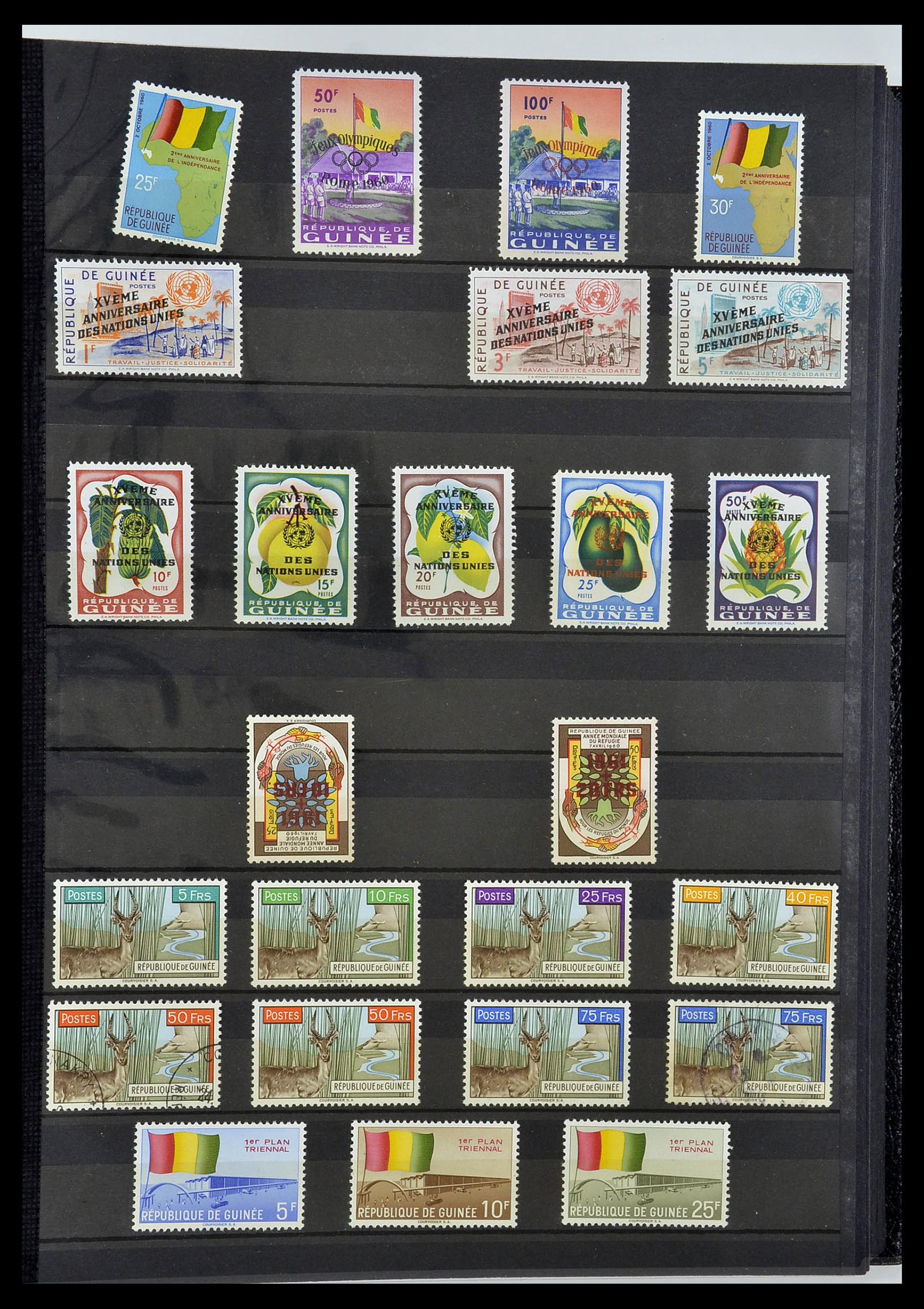 34190 0813 - Postzegelverzameling 34190 Franse koloniën in Afrika 1885-1998.