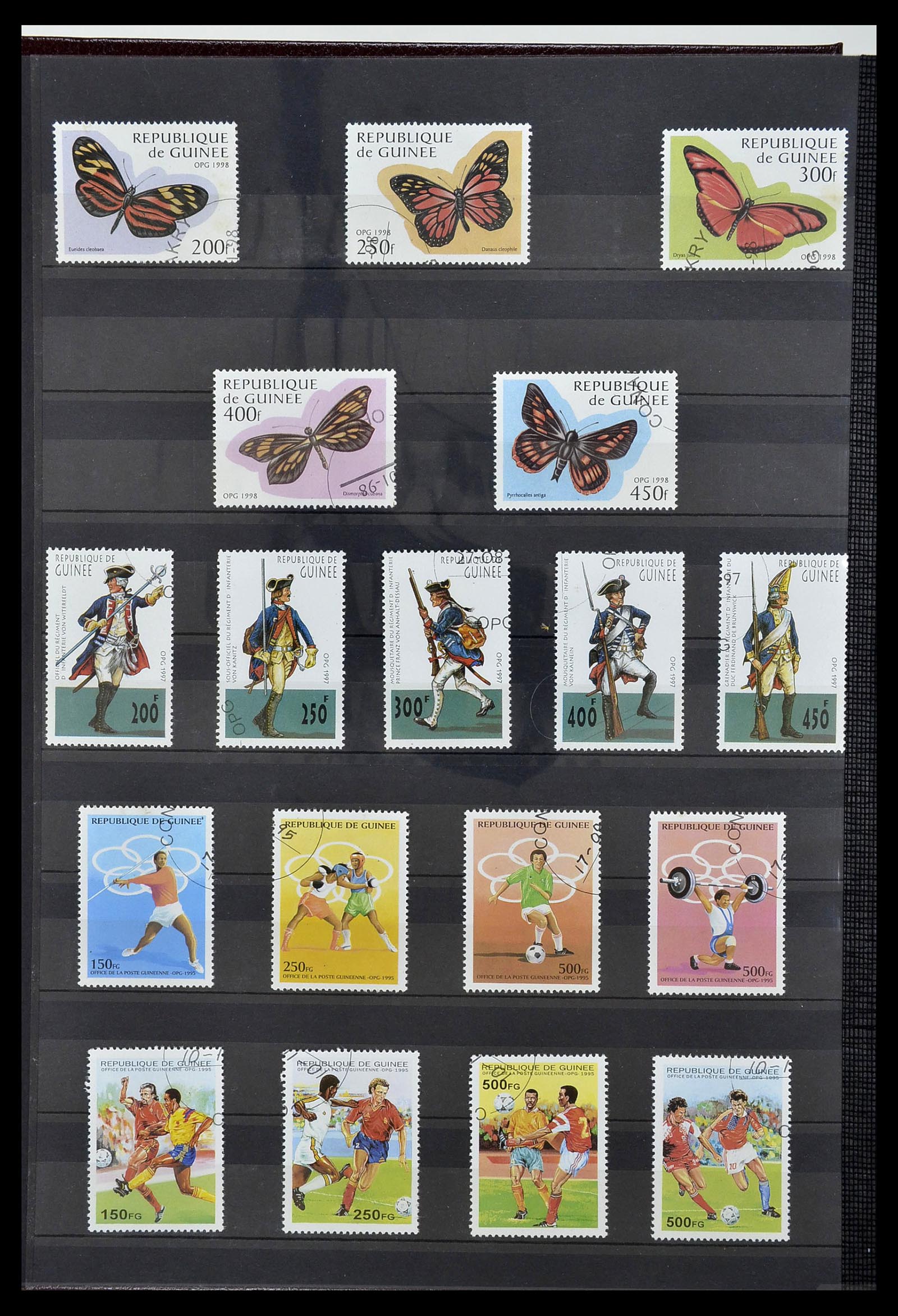 34190 0866 - Postzegelverzameling 34190 Franse koloniën in Afrika 1885-1998.