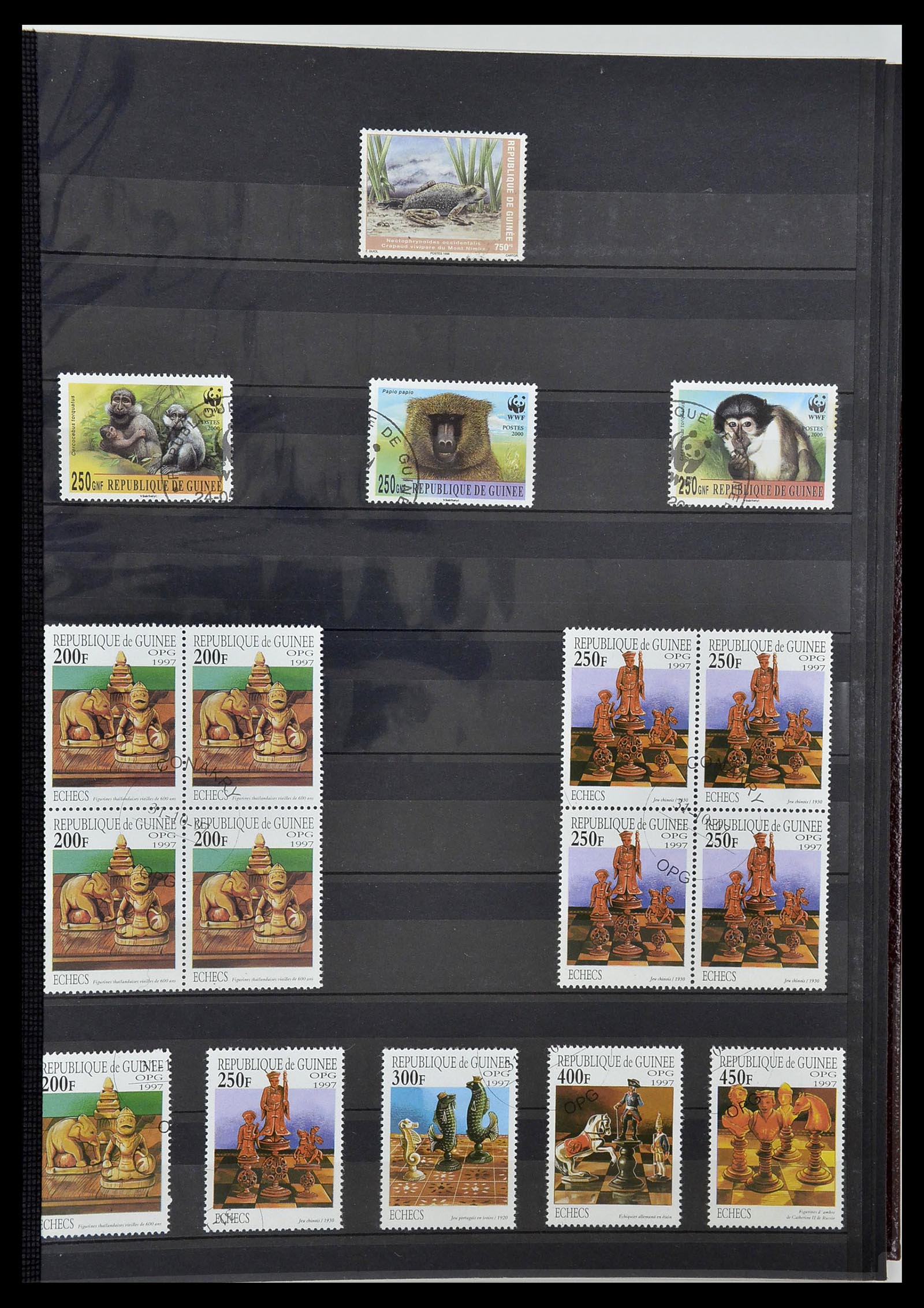 34190 0868 - Postzegelverzameling 34190 Franse koloniën in Afrika 1885-1998.