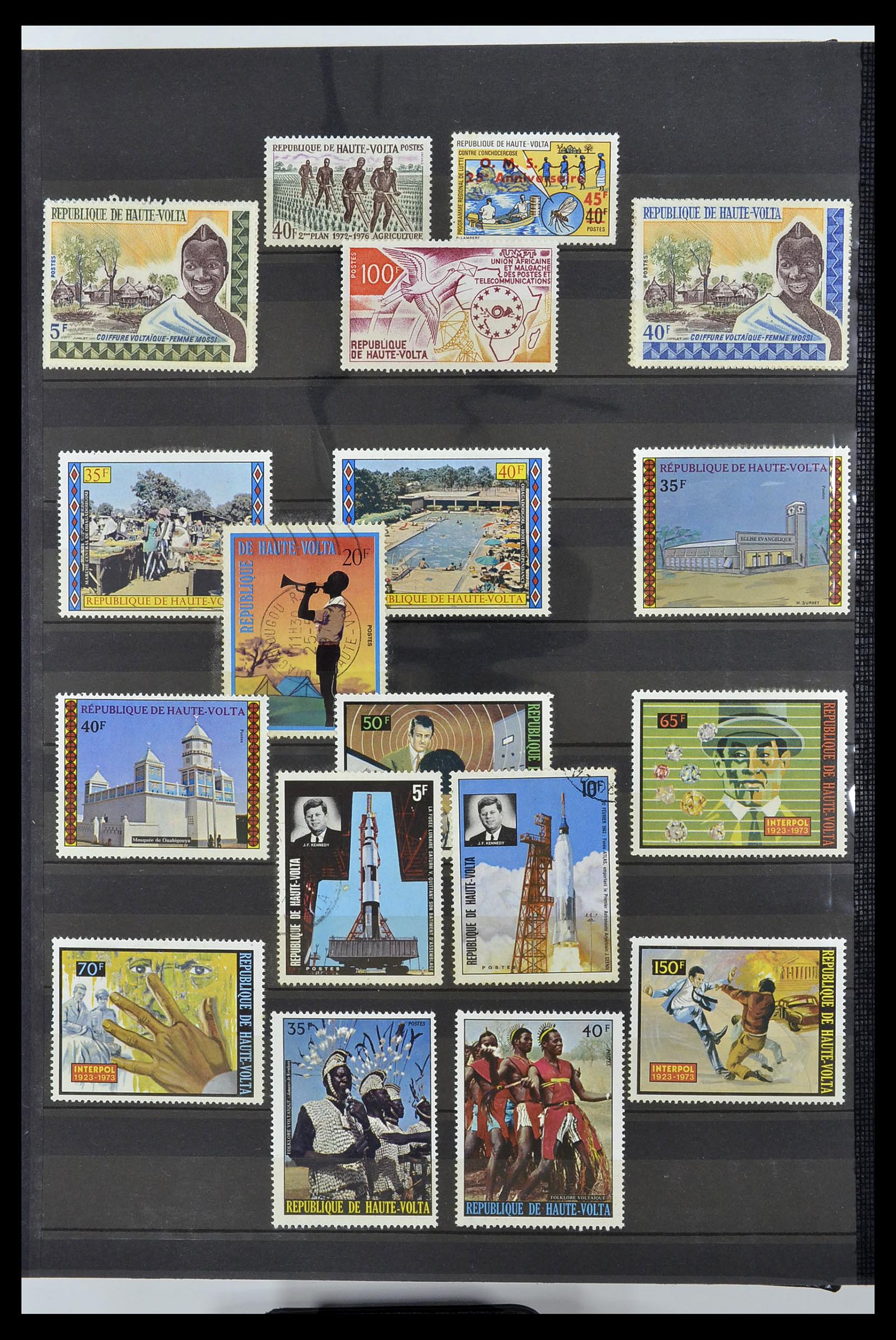 34190 0904 - Postzegelverzameling 34190 Franse koloniën in Afrika 1885-1998.