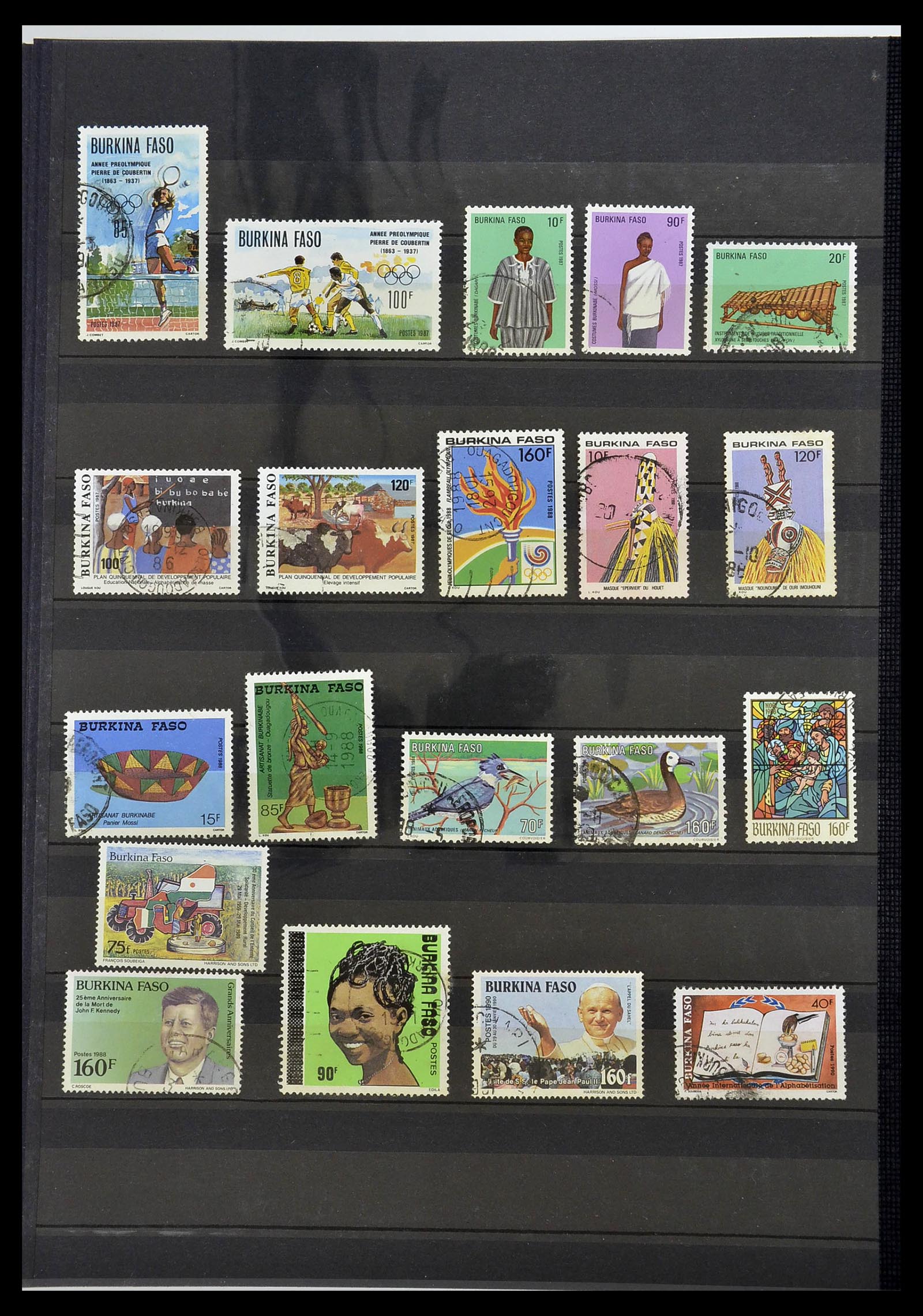 34190 0944 - Postzegelverzameling 34190 Franse koloniën in Afrika 1885-1998.