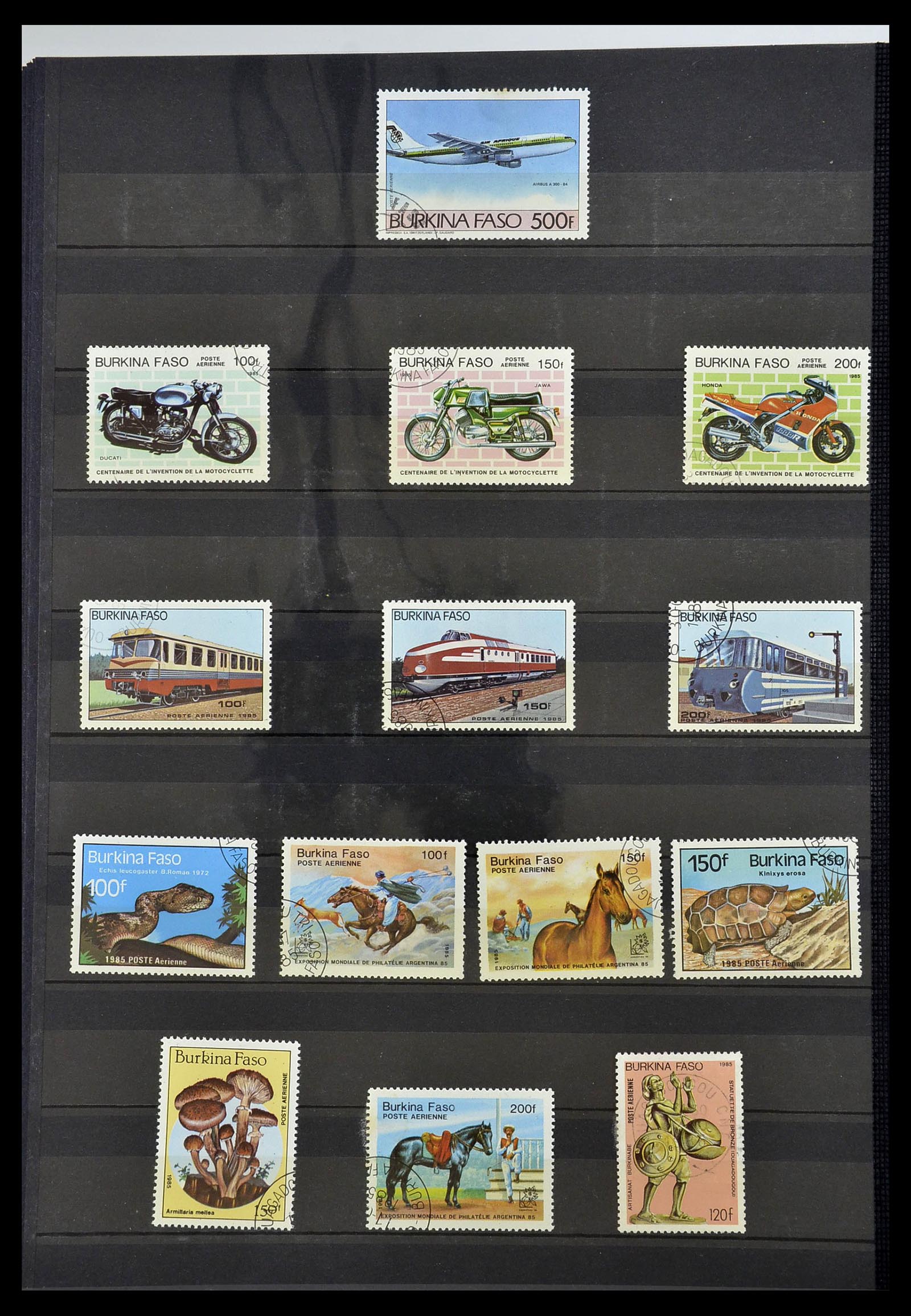 34190 0948 - Postzegelverzameling 34190 Franse koloniën in Afrika 1885-1998.