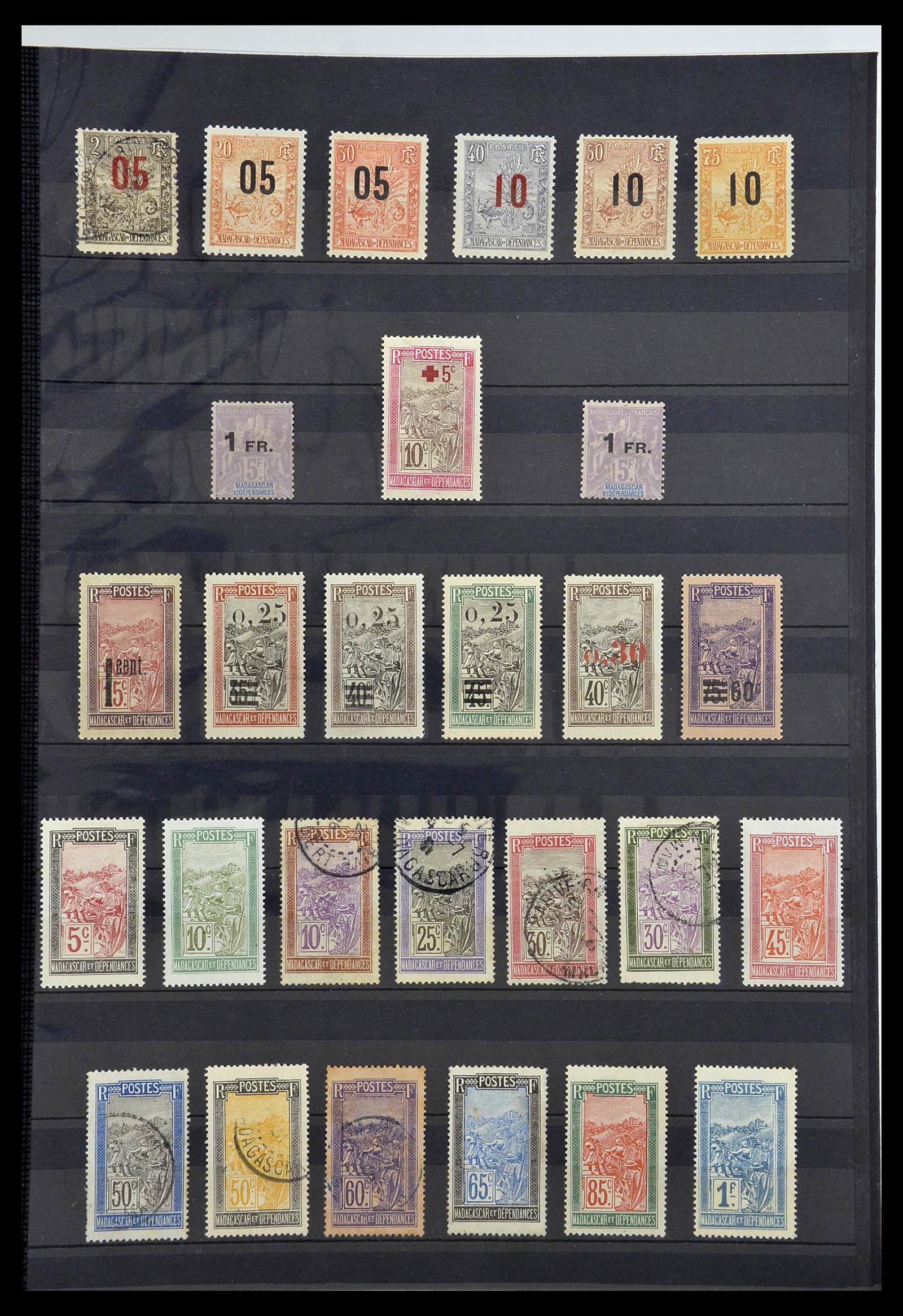34190 0954 - Postzegelverzameling 34190 Franse koloniën in Afrika 1885-1998.