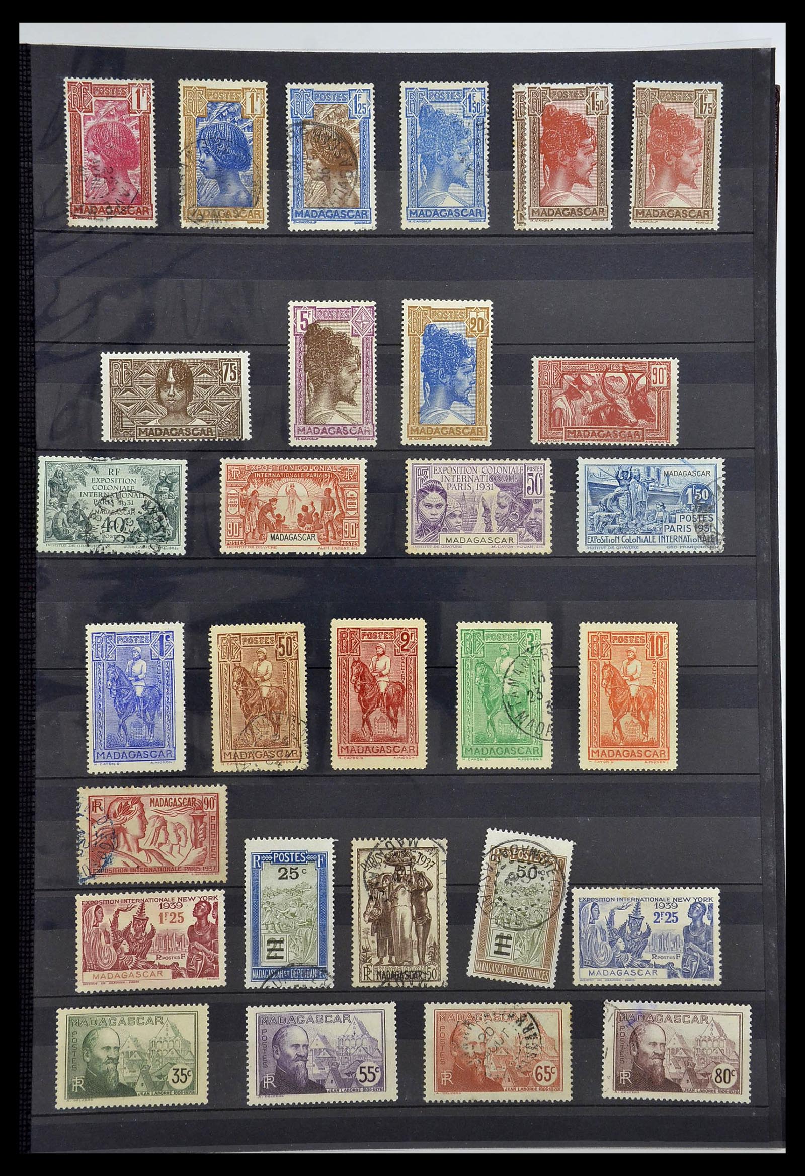 34190 0956 - Postzegelverzameling 34190 Franse koloniën in Afrika 1885-1998.