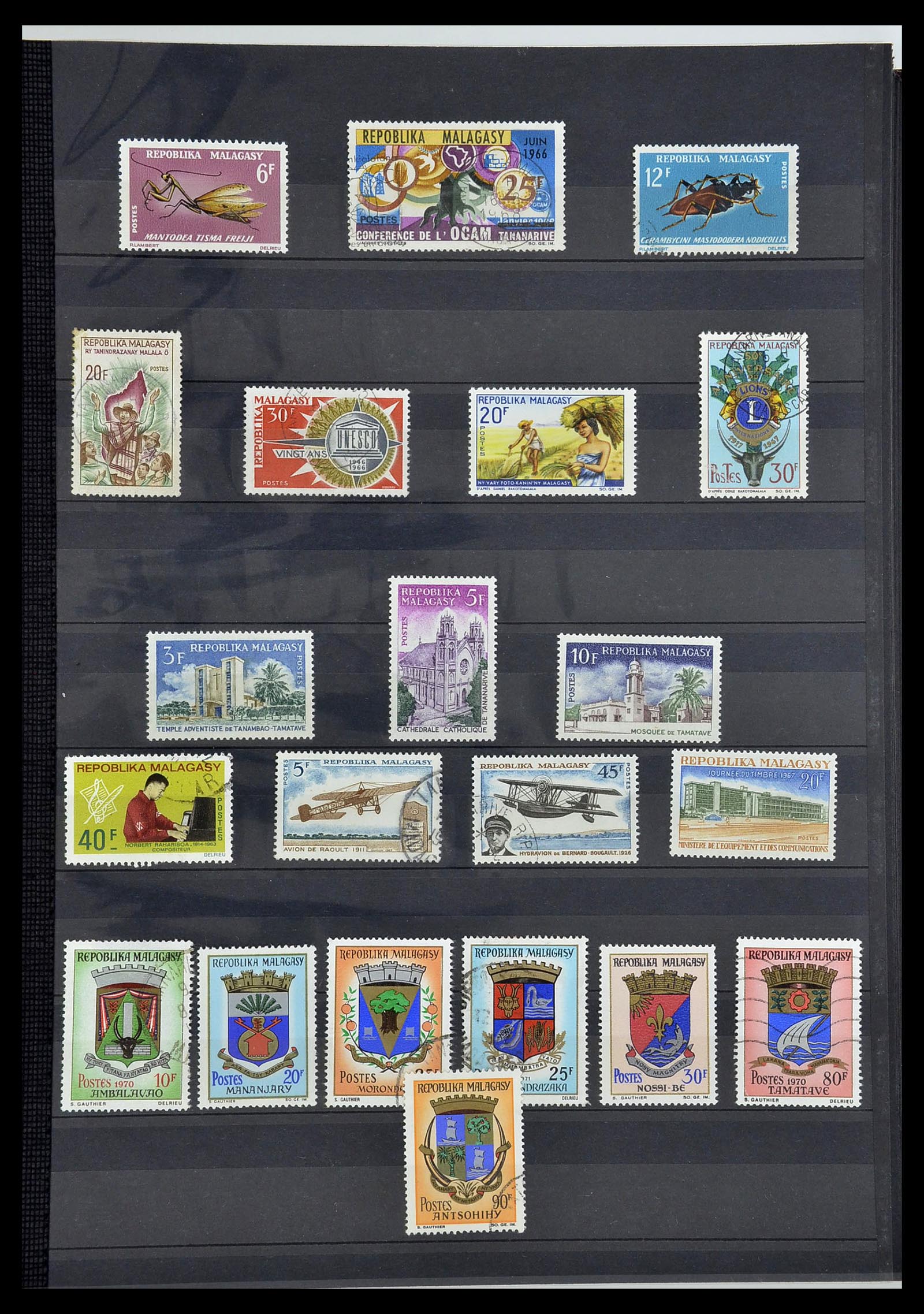 34190 0972 - Postzegelverzameling 34190 Franse koloniën in Afrika 1885-1998.