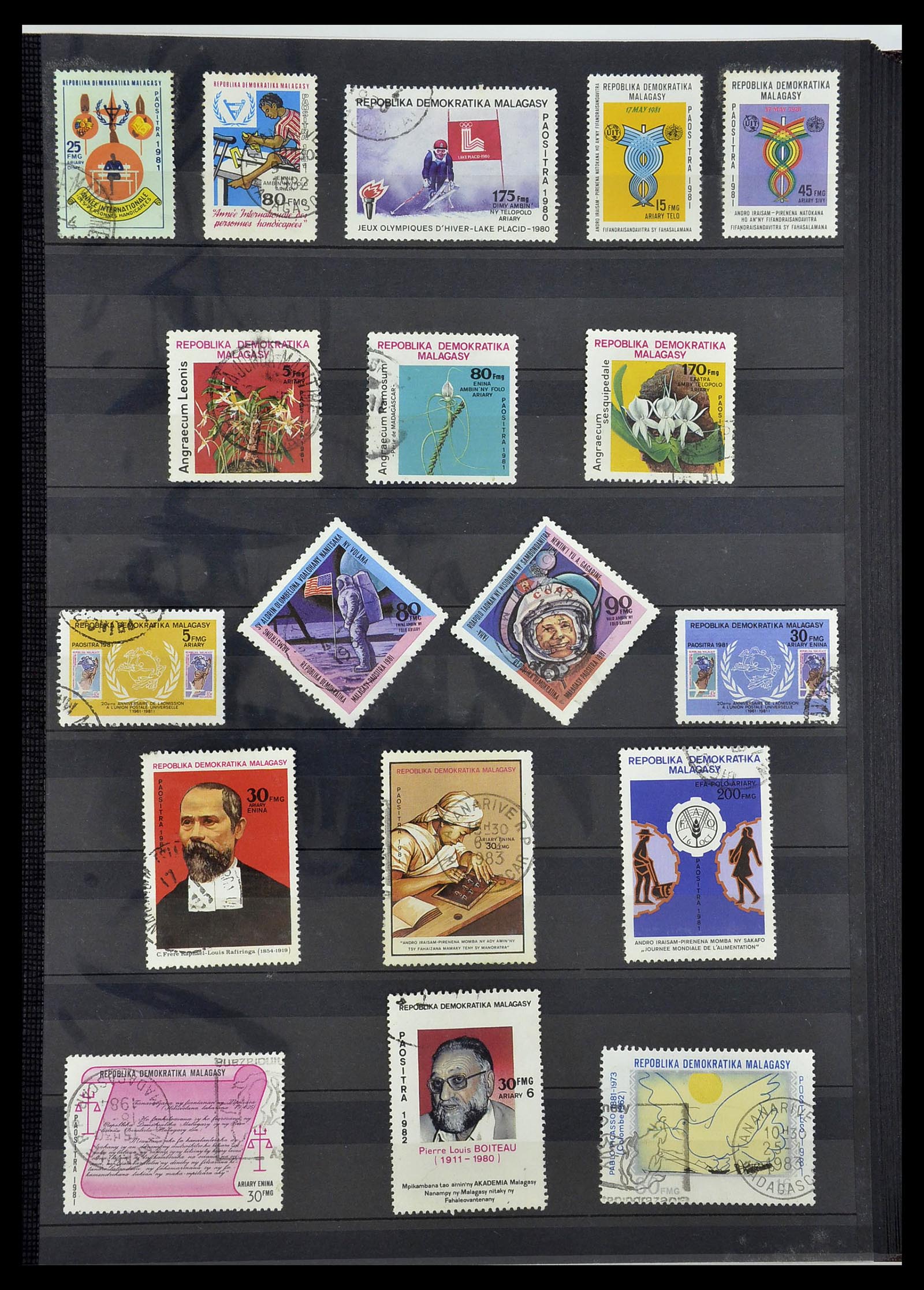 34190 0984 - Postzegelverzameling 34190 Franse koloniën in Afrika 1885-1998.