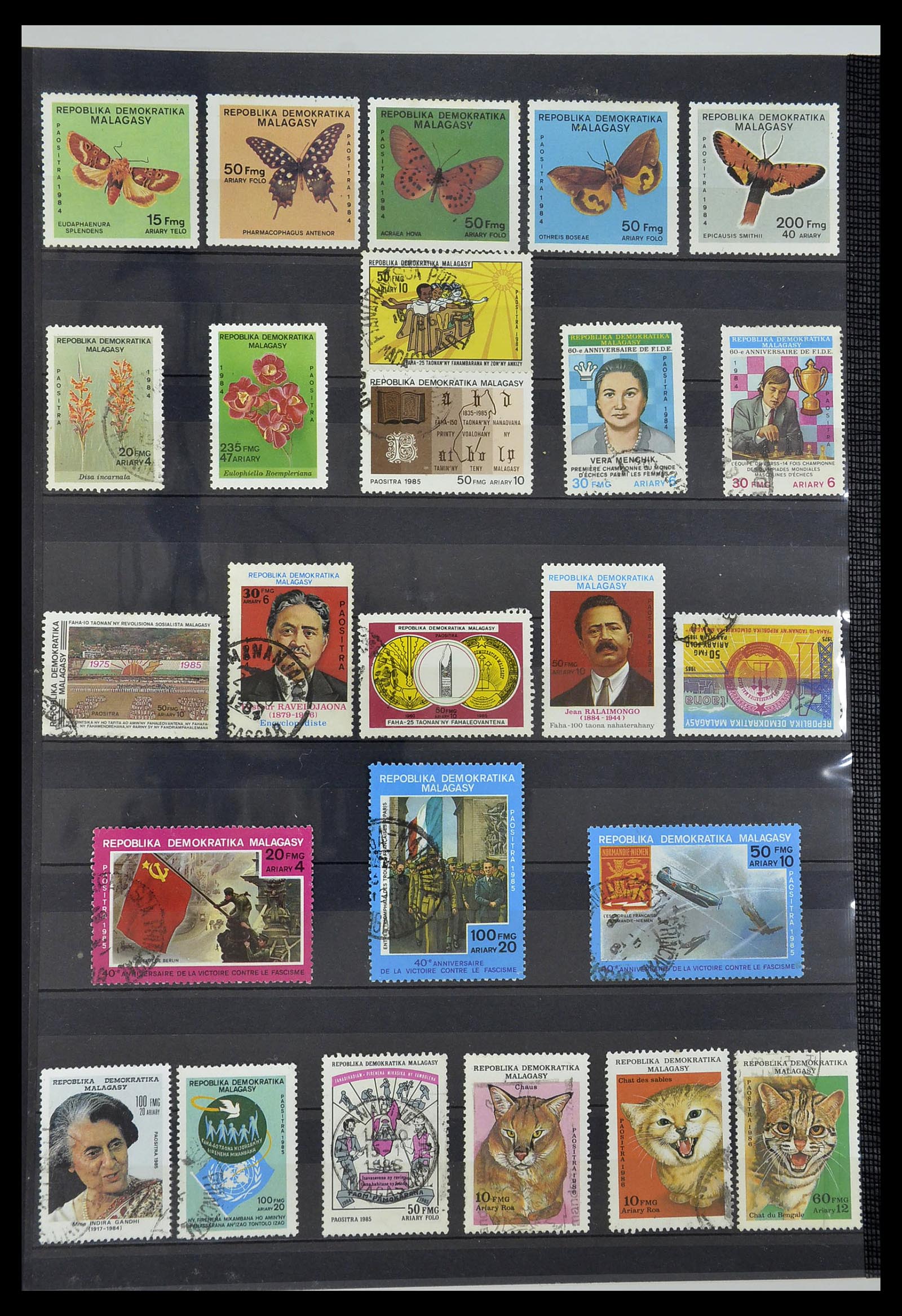 34190 0987 - Postzegelverzameling 34190 Franse koloniën in Afrika 1885-1998.