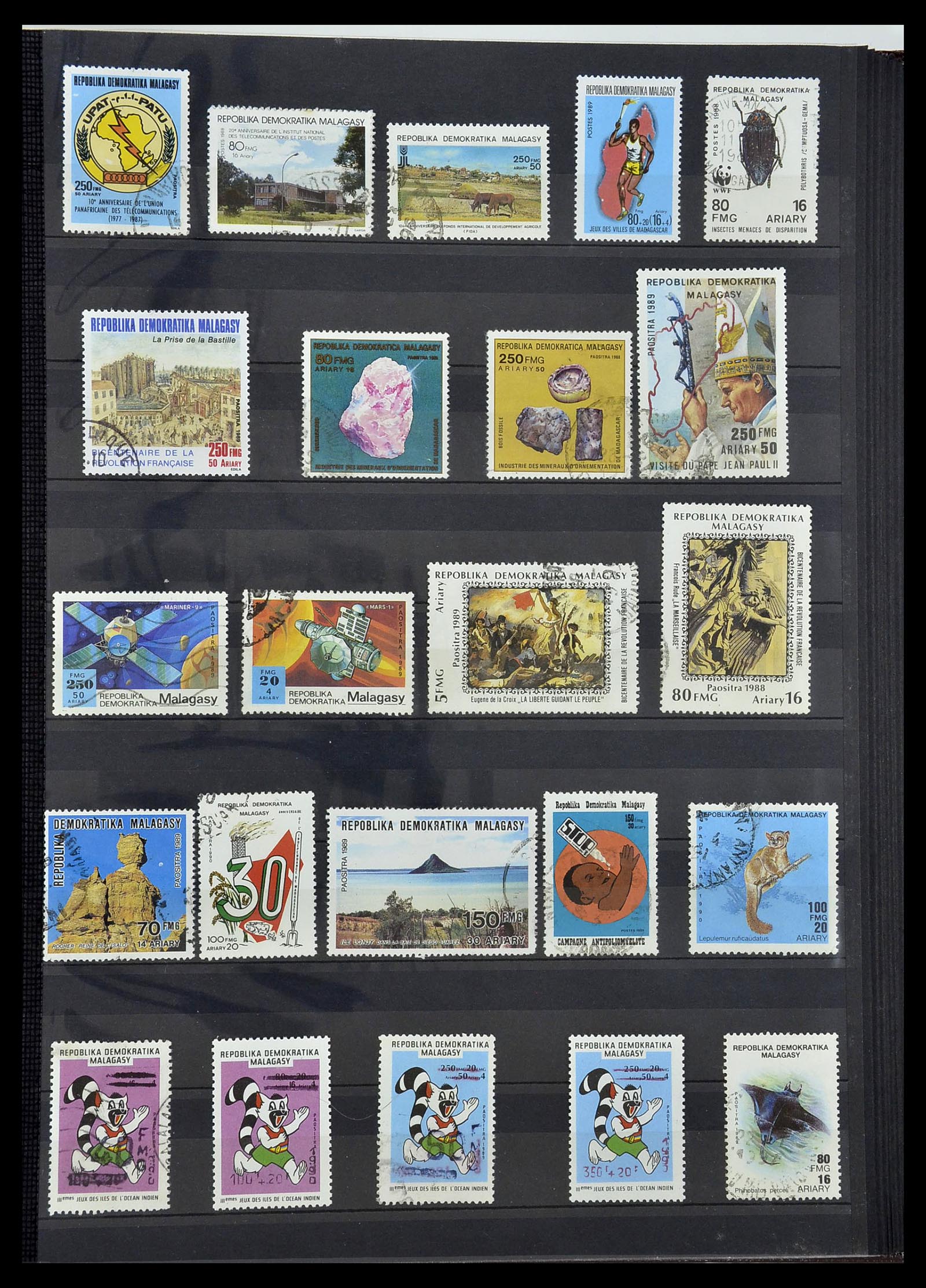 34190 0990 - Postzegelverzameling 34190 Franse koloniën in Afrika 1885-1998.