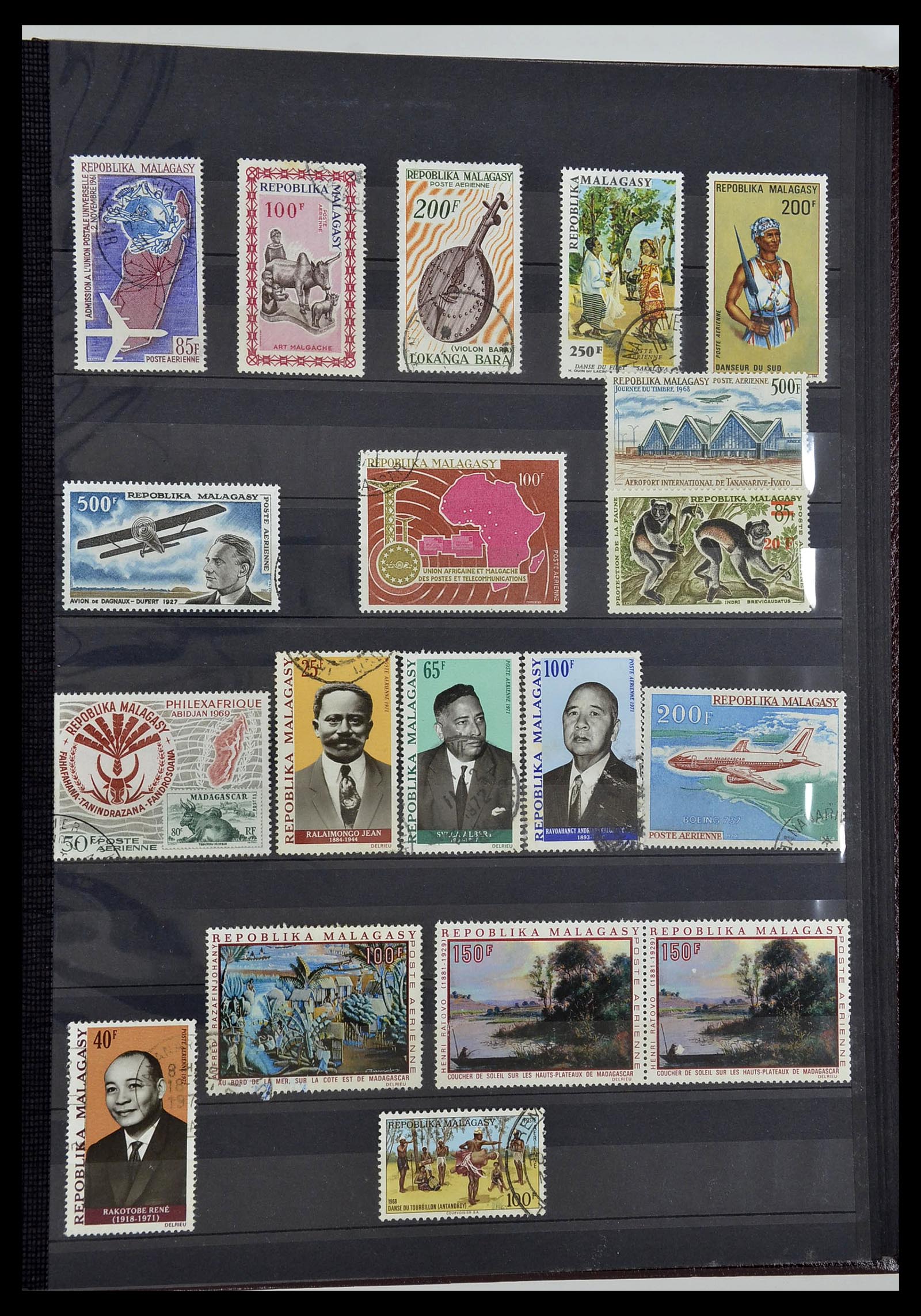 34190 1000 - Postzegelverzameling 34190 Franse koloniën in Afrika 1885-1998.