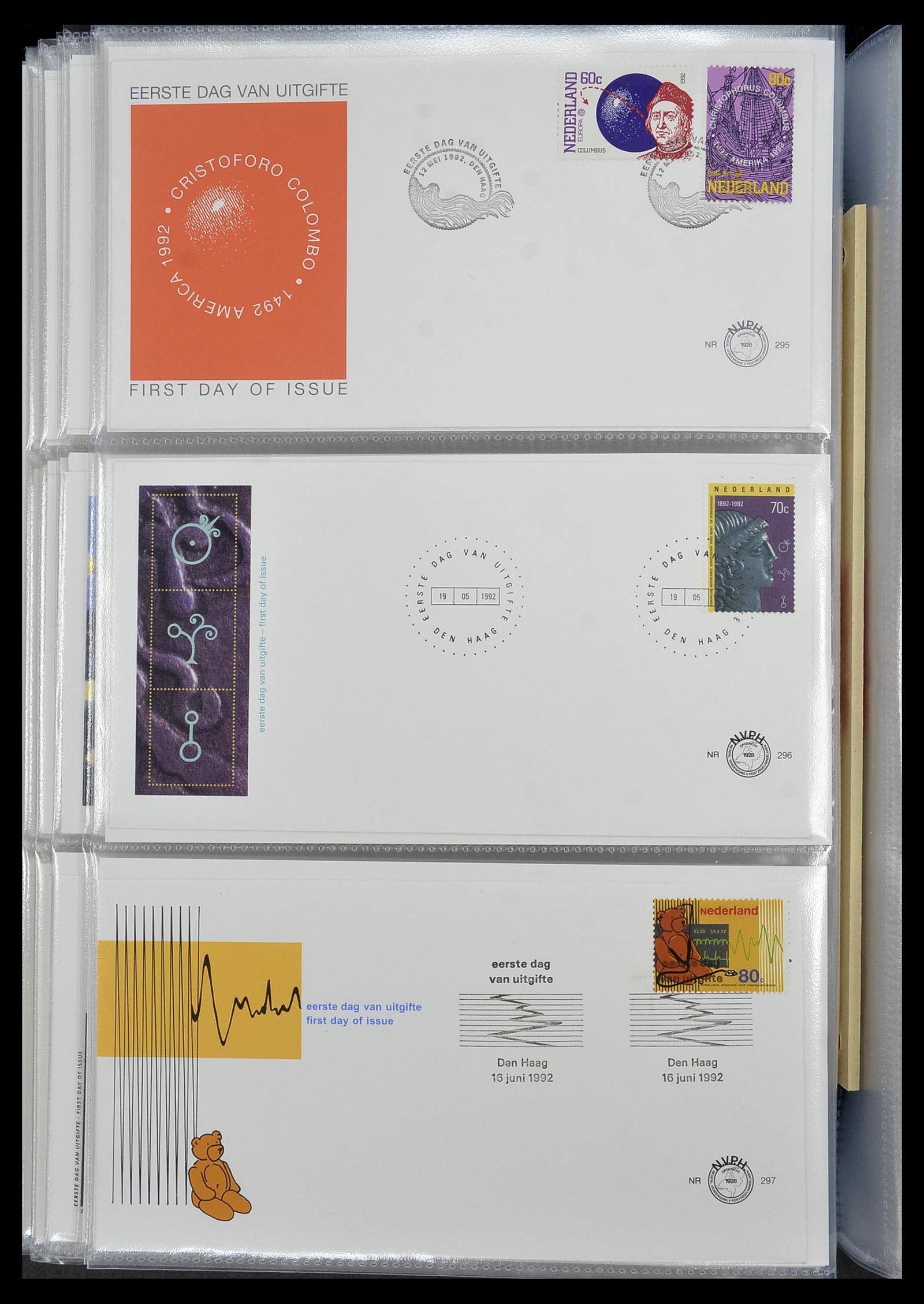 34207 076 - Postzegelverzameling 34207 Nederland FDC's 1970-2011.