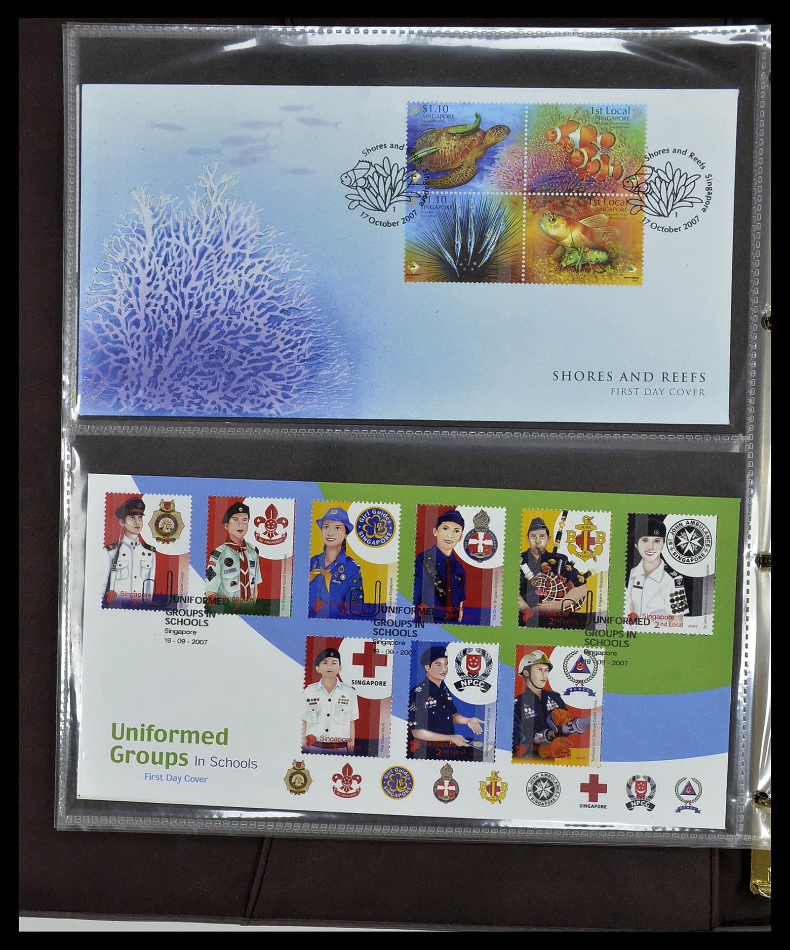 34394 329 - Postzegelverzameling 34394 Singapore FDC's 1948-2015!