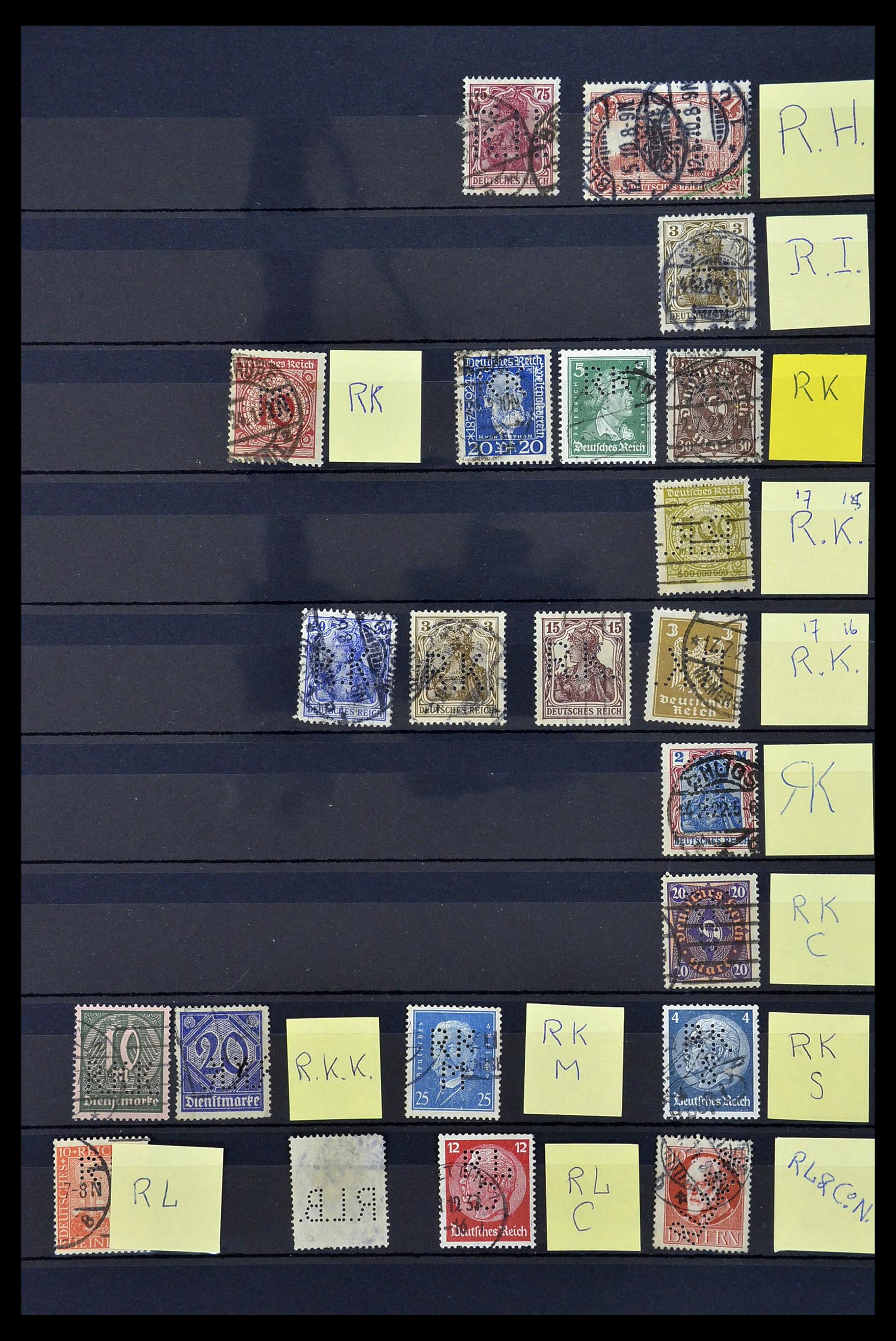 34485 030 - Postzegelverzameling 34485 Duitsland perfins 1890-1960.