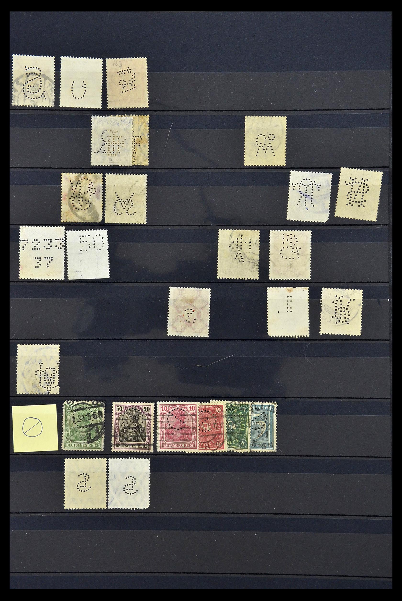 34485 054 - Postzegelverzameling 34485 Duitsland perfins 1890-1960.