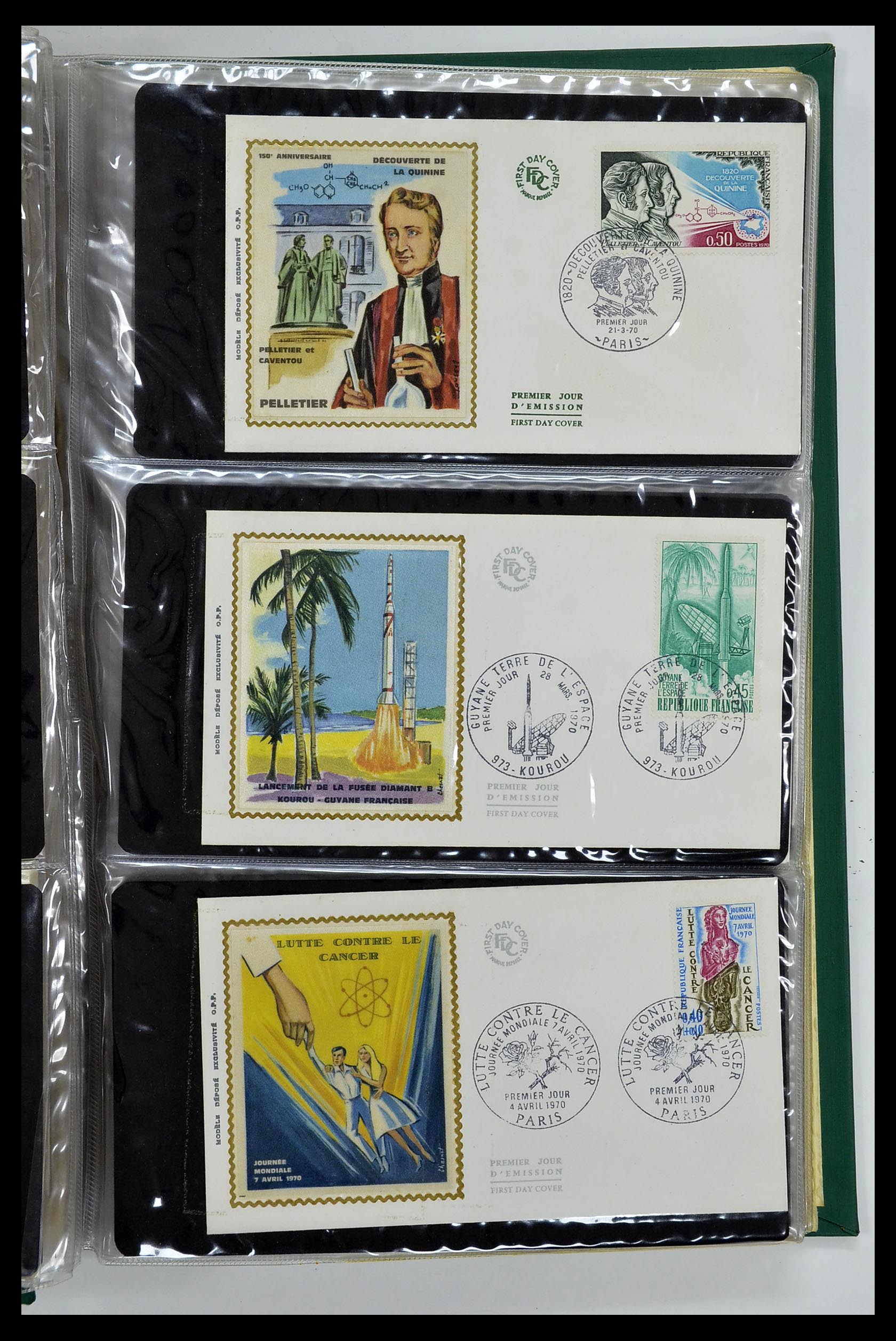 34621 046 - Postzegelverzameling 34621 Frankrijk FDC's 1956-1982.