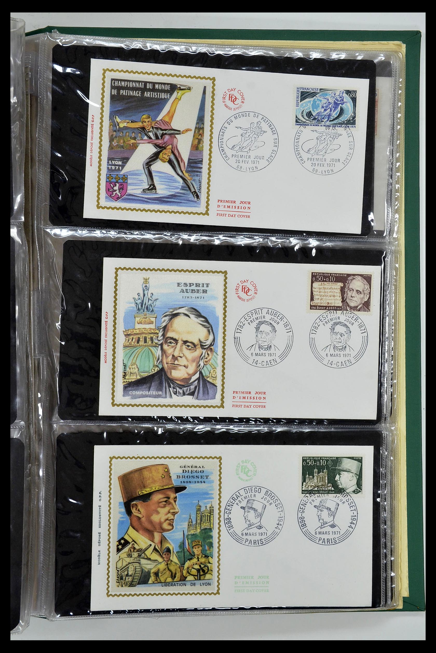 34621 060 - Postzegelverzameling 34621 Frankrijk FDC's 1956-1982.