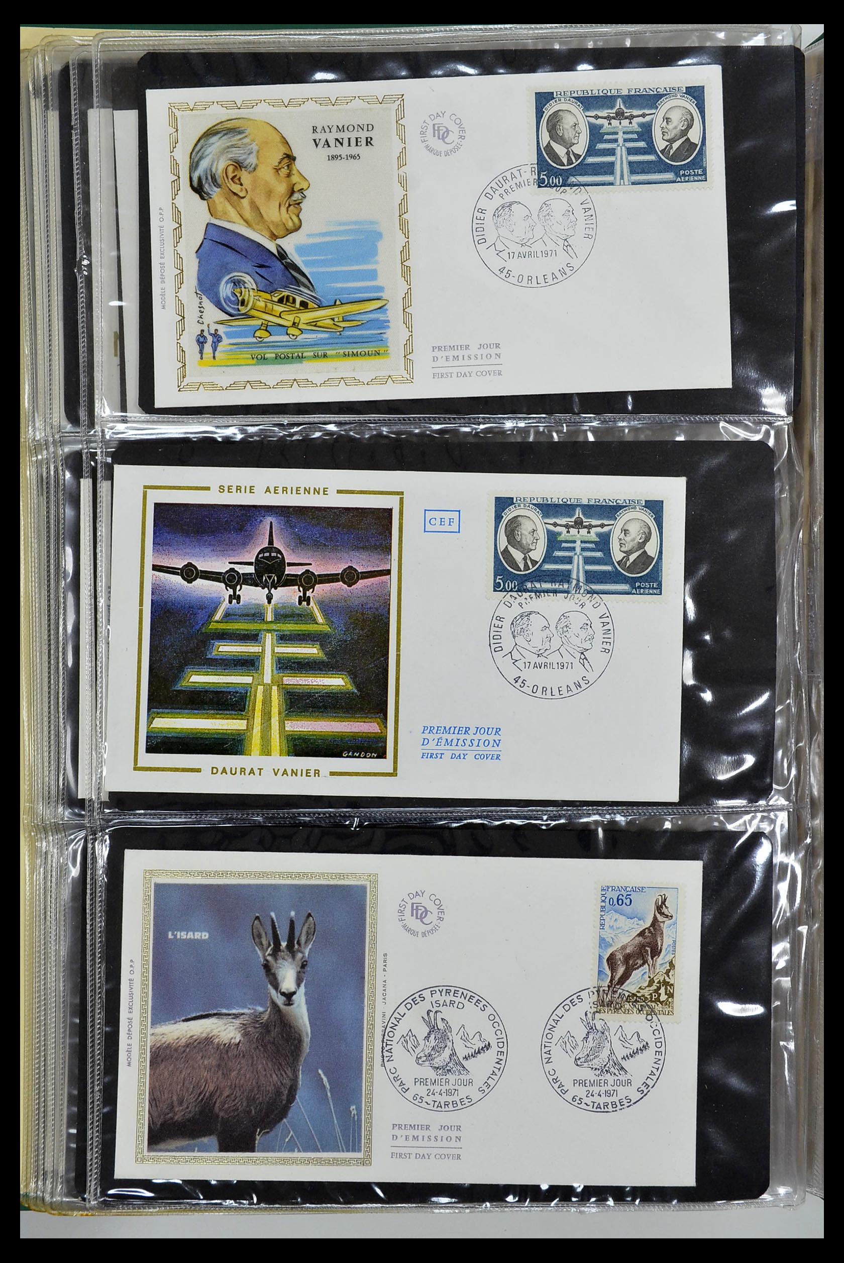 34621 063 - Postzegelverzameling 34621 Frankrijk FDC's 1956-1982.