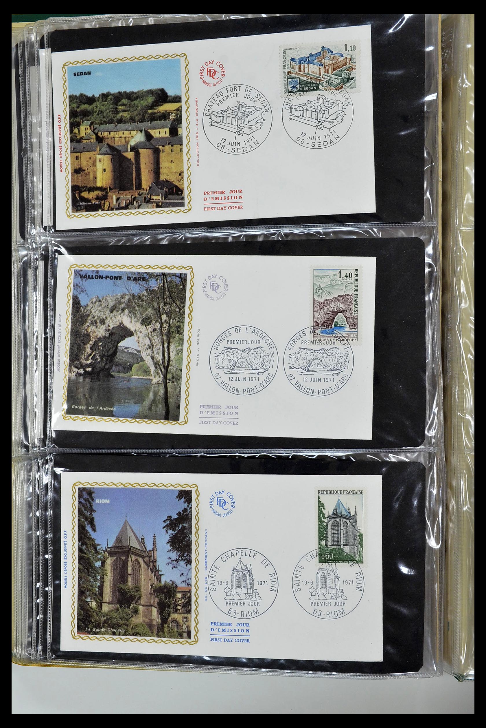 34621 068 - Postzegelverzameling 34621 Frankrijk FDC's 1956-1982.