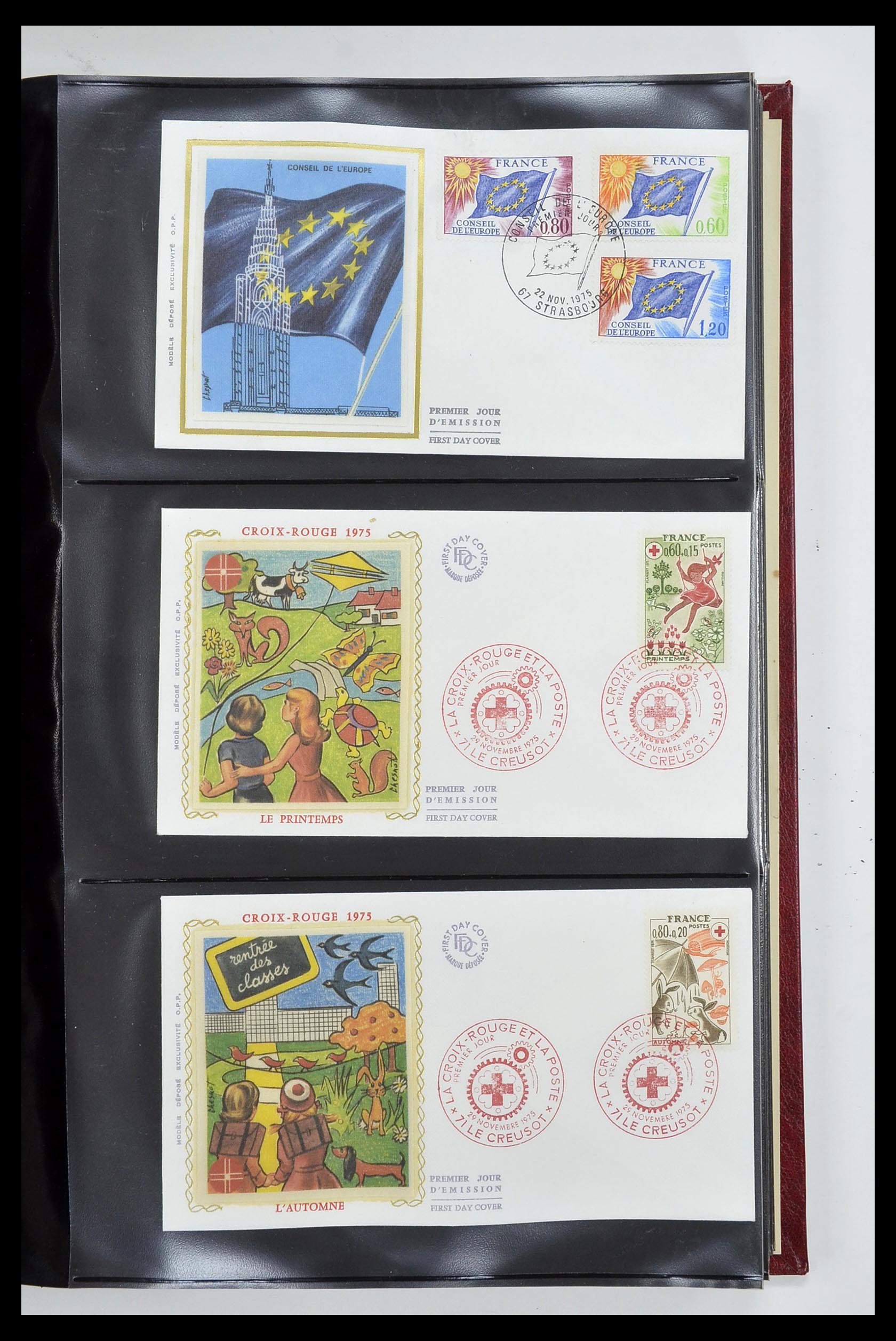 34621 138 - Postzegelverzameling 34621 Frankrijk FDC's 1956-1982.