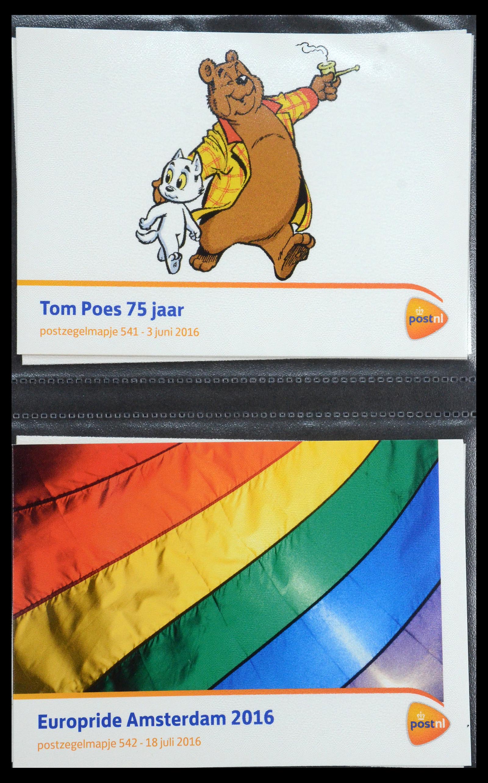 35144 323 - Postzegelverzameling 35144 Nederland PTT mapjes 1982-2021!