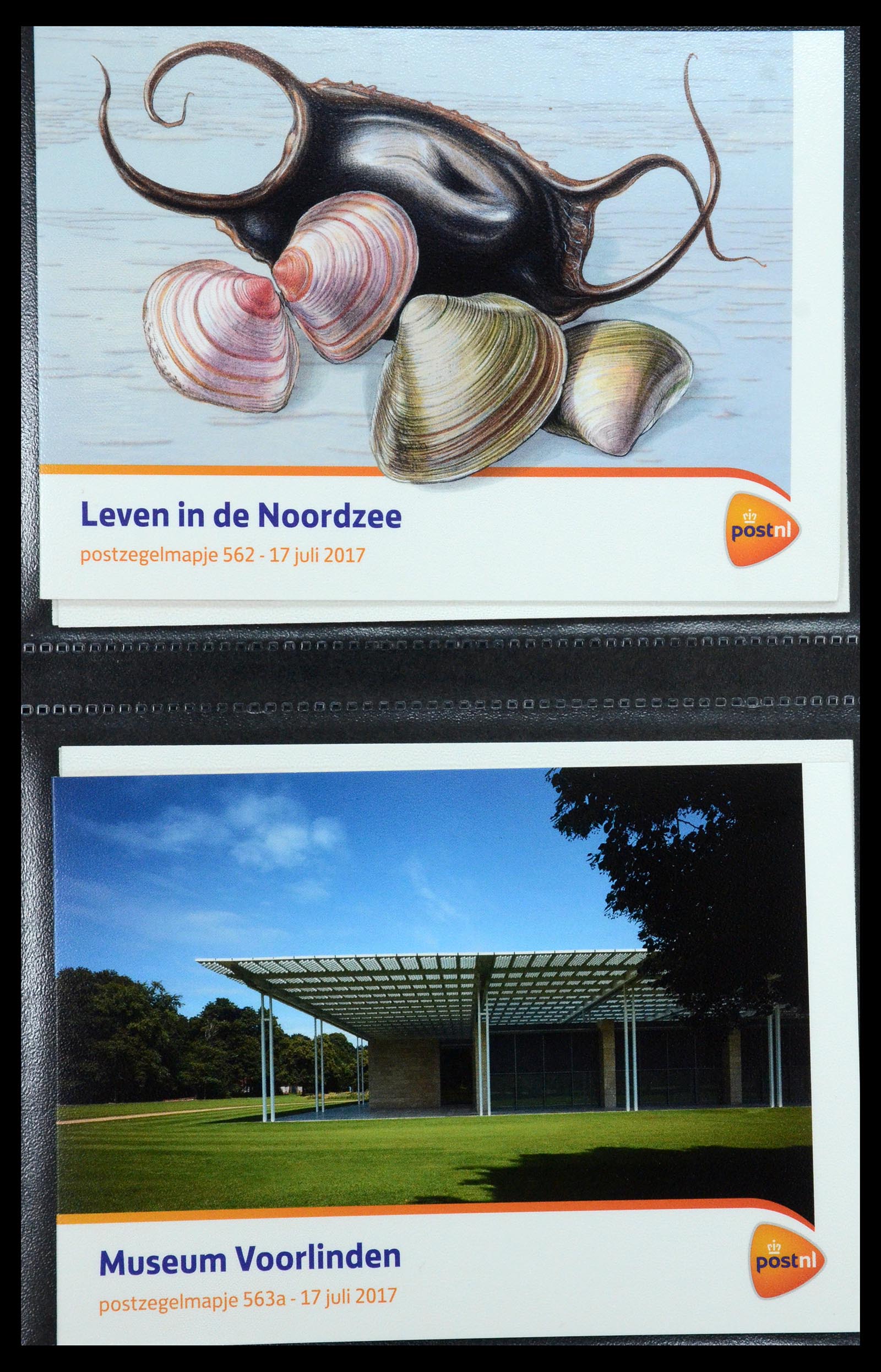 35144 338 - Postzegelverzameling 35144 Nederland PTT mapjes 1982-2021!