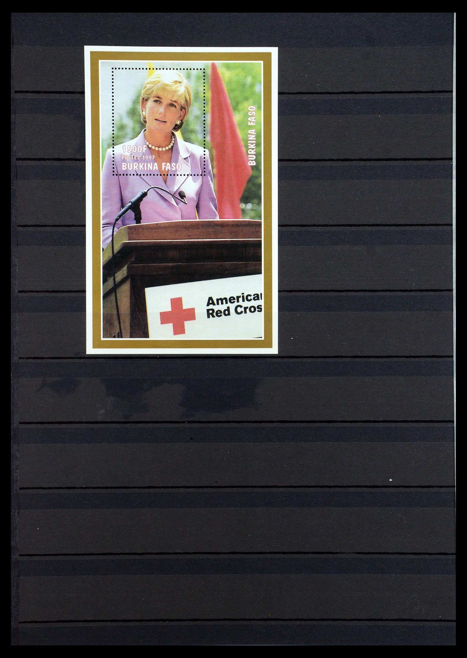 35210 140 - Postzegelverzameling 35210 Charles & Diana 1981-1997.