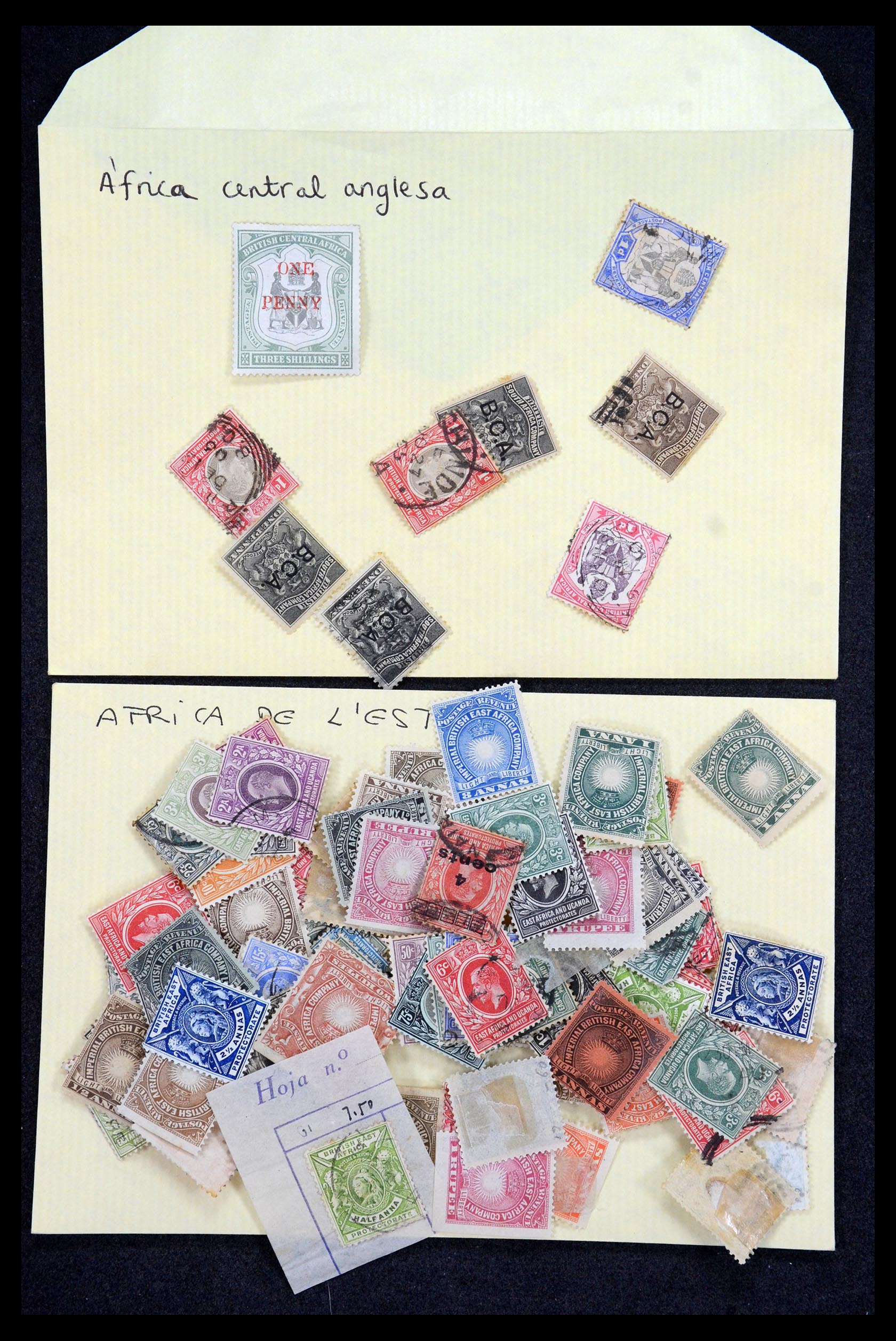 35275 001 - Stamp Collection 35275 World sorting lot 1850-1970.