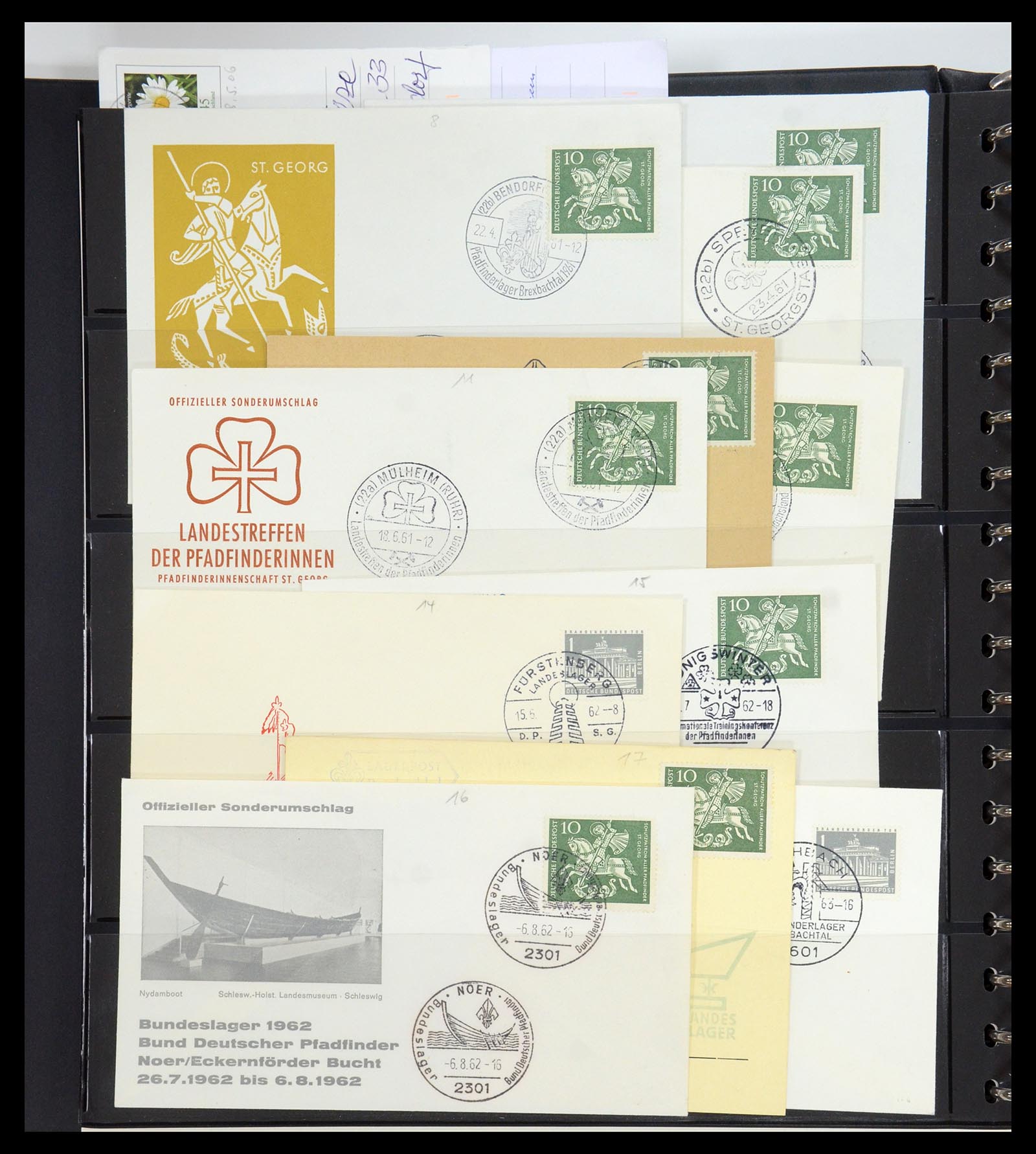 35591 102 - Postzegelverzameling 35591 Scouting 1920-2010.