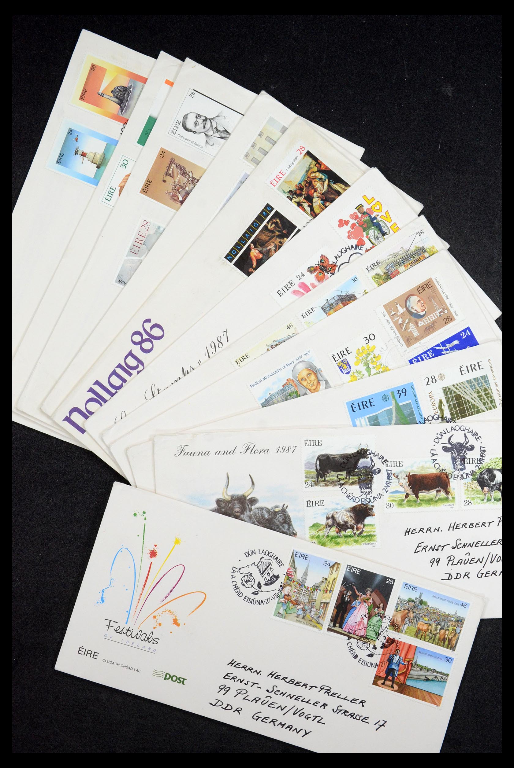 35695 496 - Postzegelverzameling 35695 Ierland 1922-2020!!!