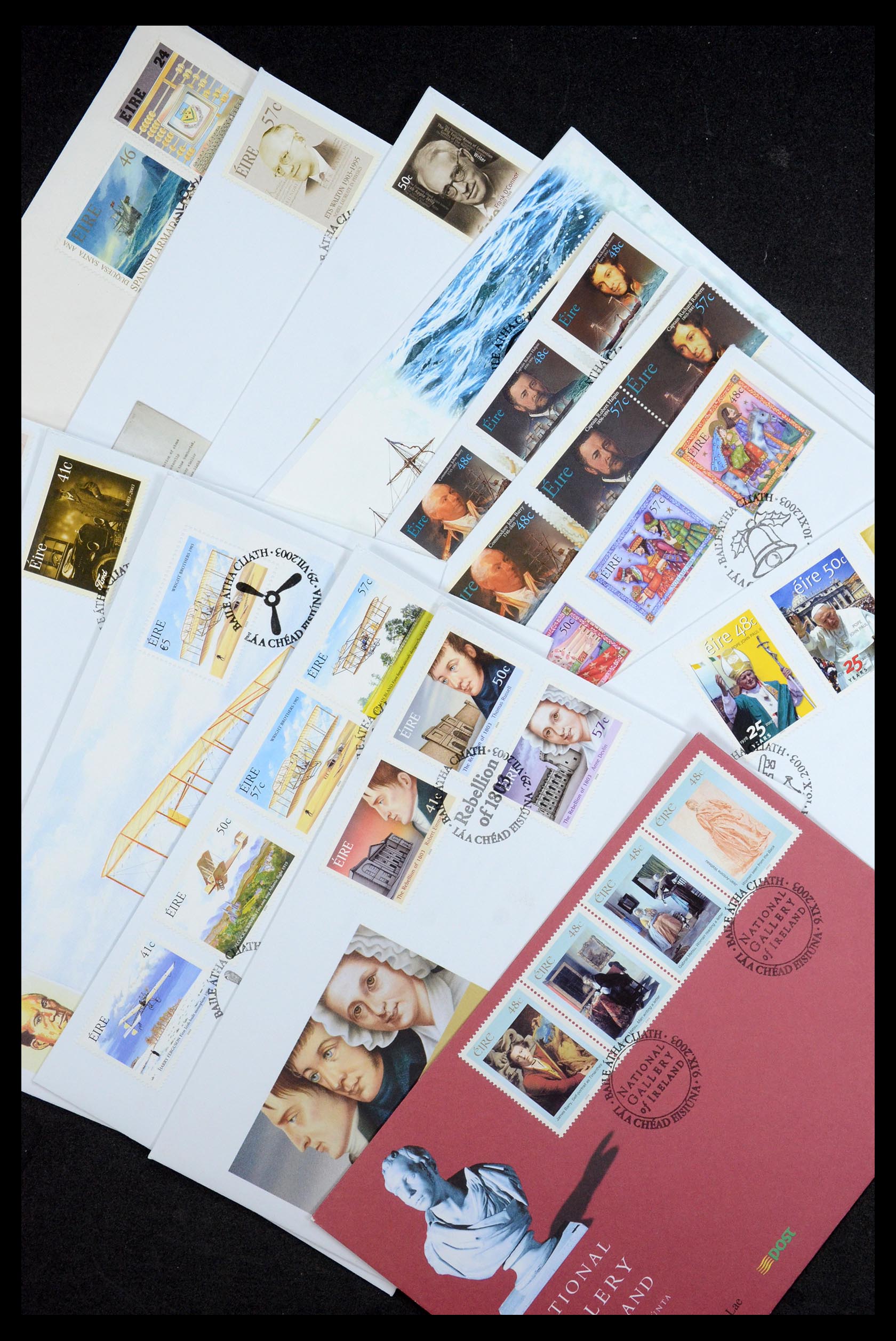 35695 498 - Postzegelverzameling 35695 Ierland 1922-2020!!!