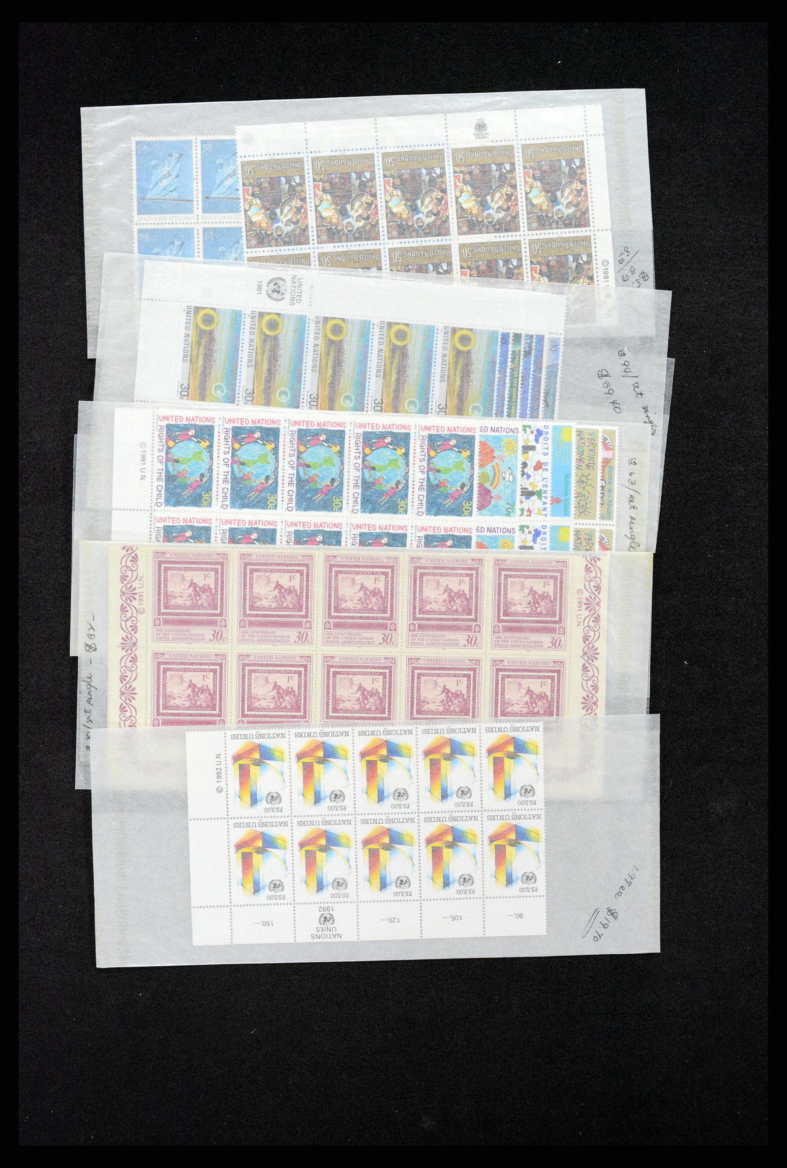 35712 1222 - Postzegelverzameling 35712 Verenigde Naties 1951-2020!!