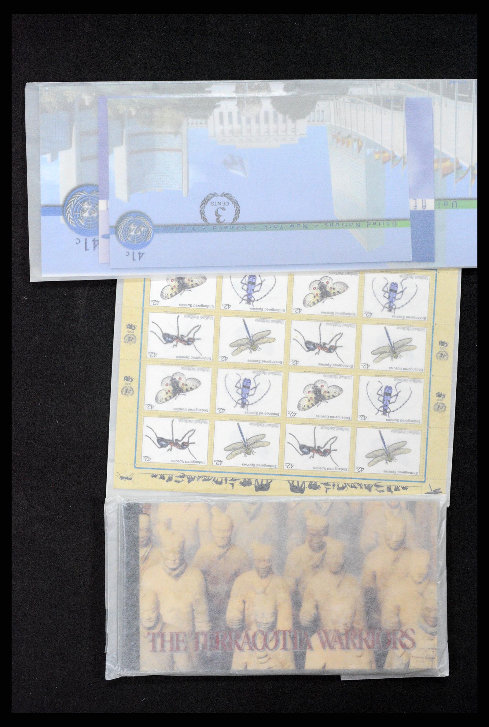 35712 1233 - Postzegelverzameling 35712 Verenigde Naties 1951-2020!!